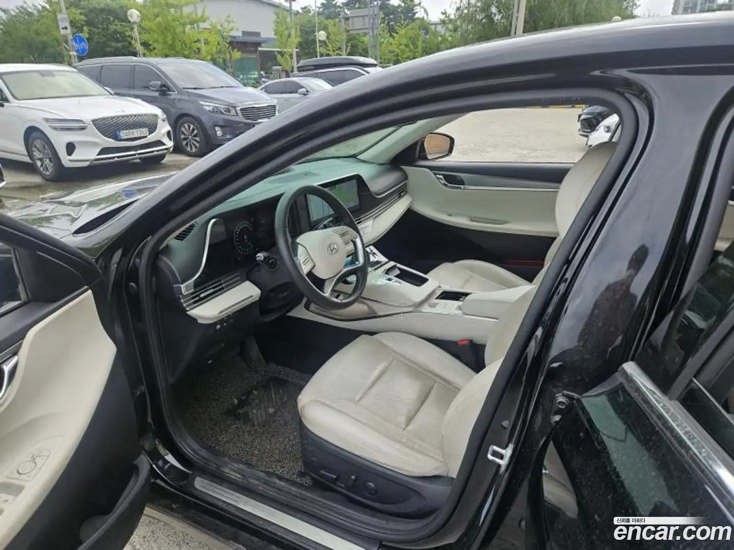 Grandeur Hyundai 2022.4-OUTER-006