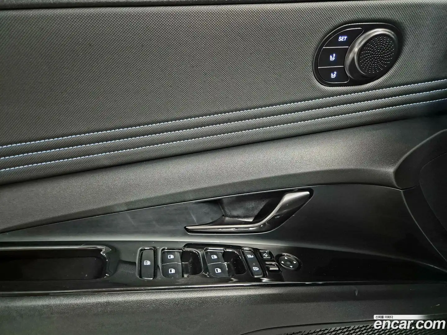 AVANTE Hyundai 2021.11-OPTION-018