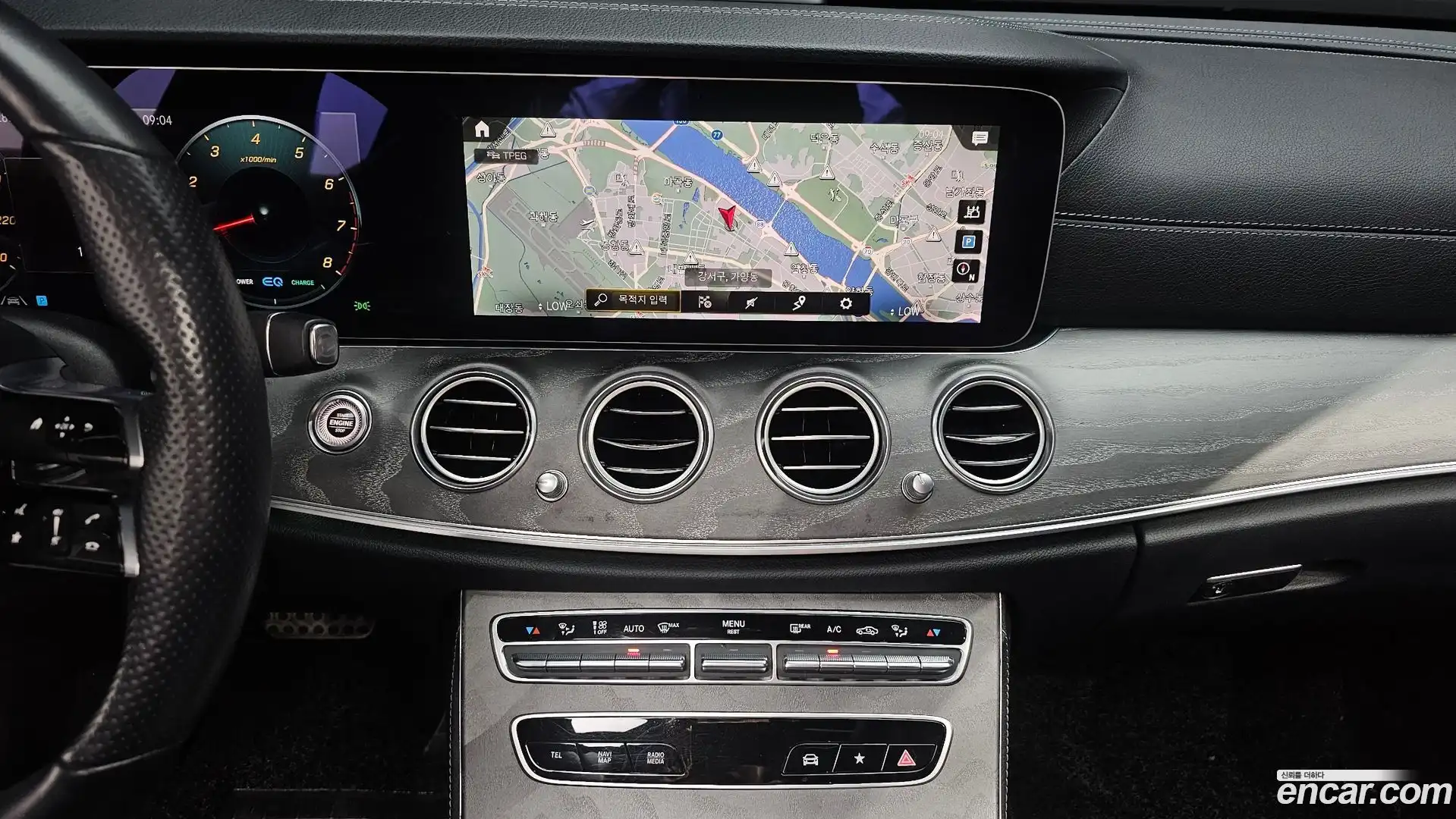 E-Class Mercedes-Benz 2022.5-OPTION-018
