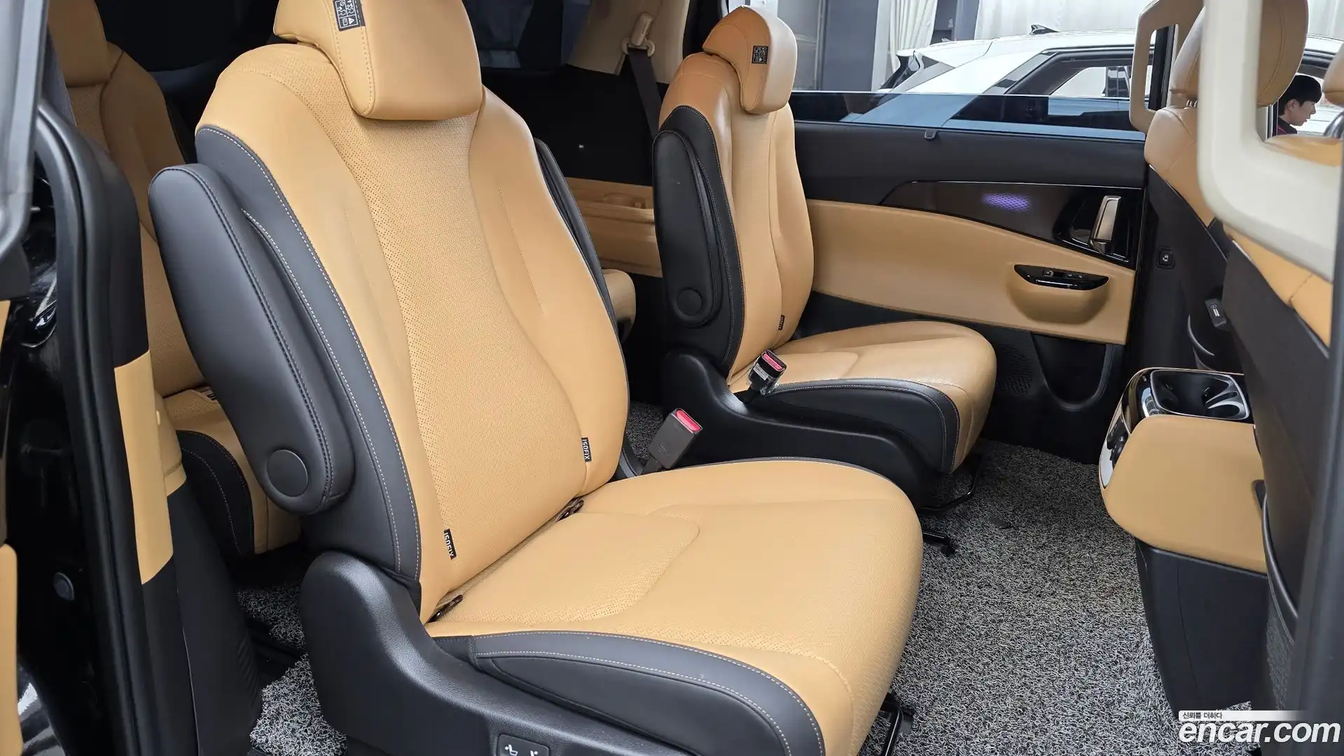Canival Kia 2023.5-OPTION-015