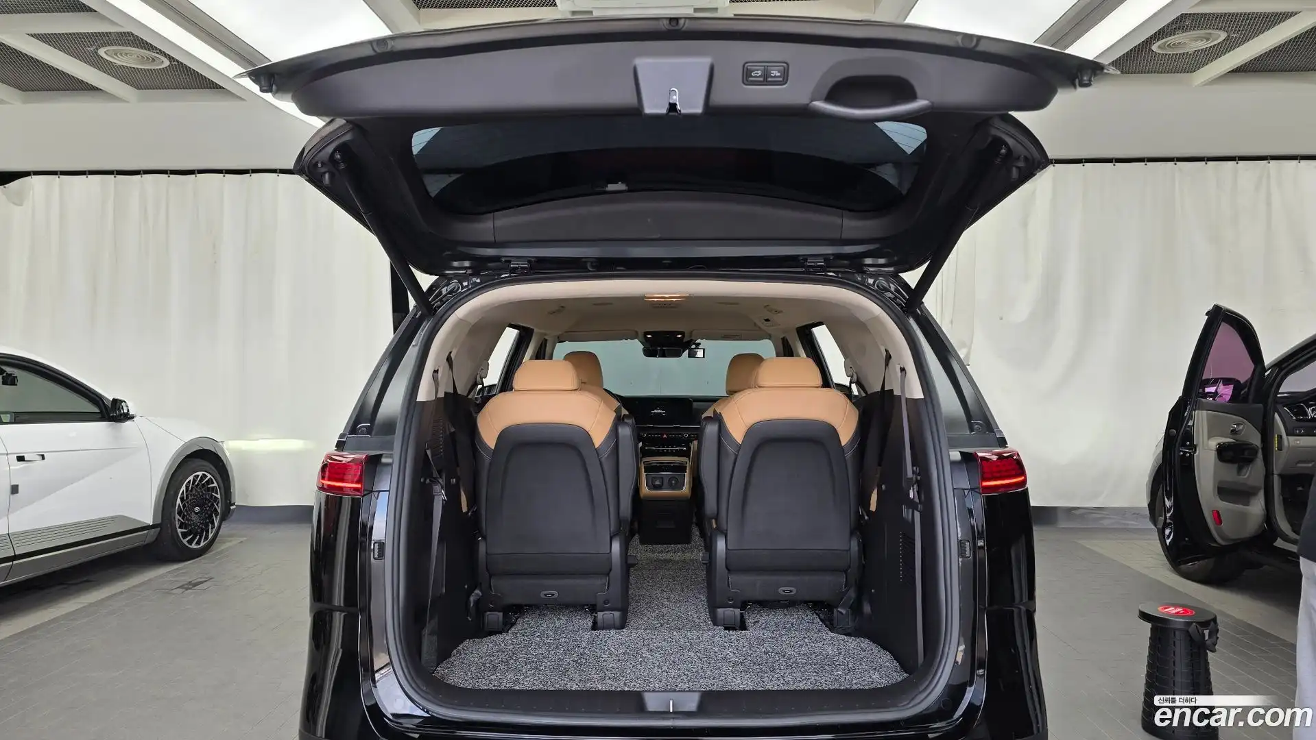 Canival Kia 2023.5-OPTION-024