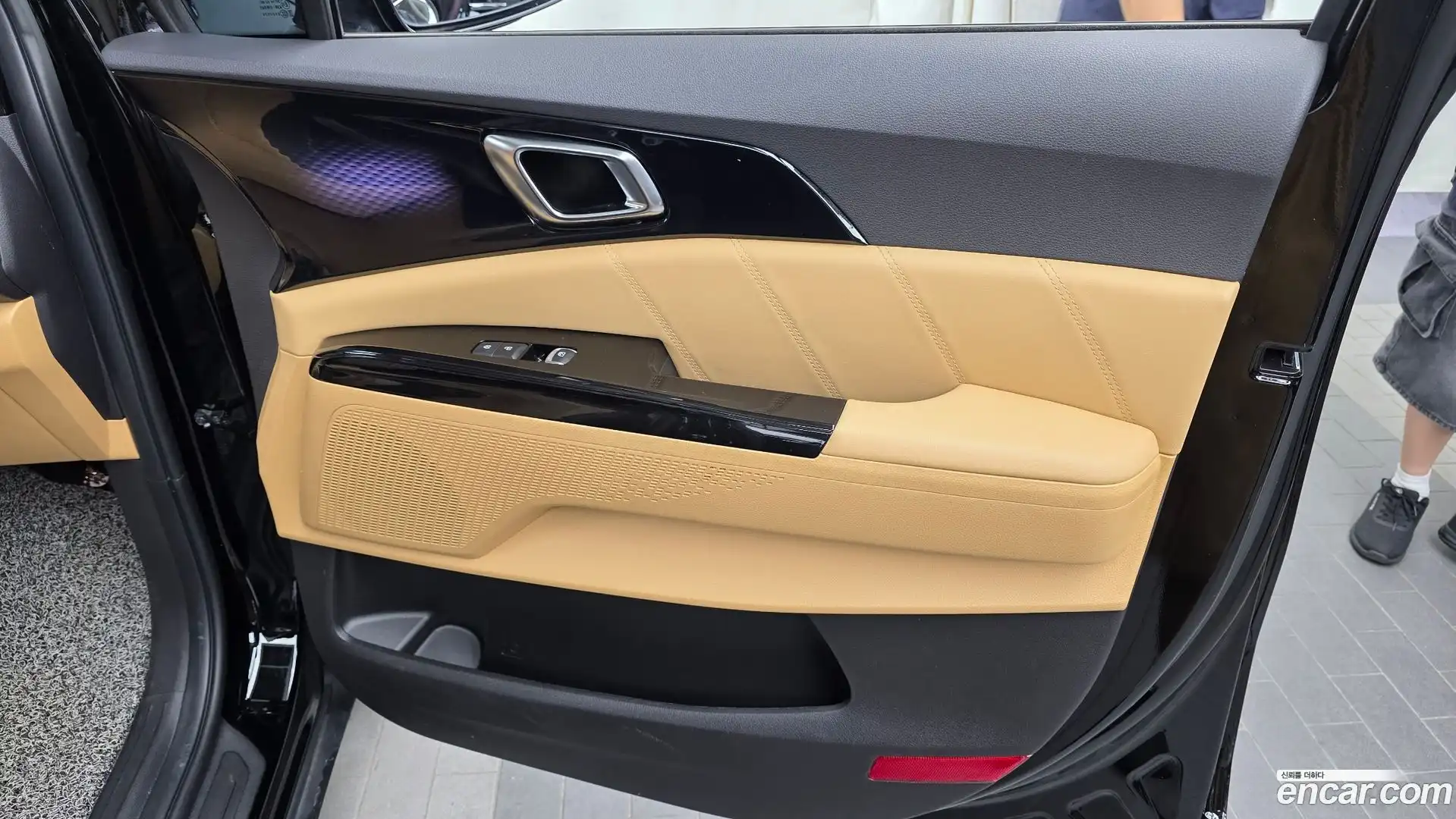 Canival Kia 2023.5-INNER-035