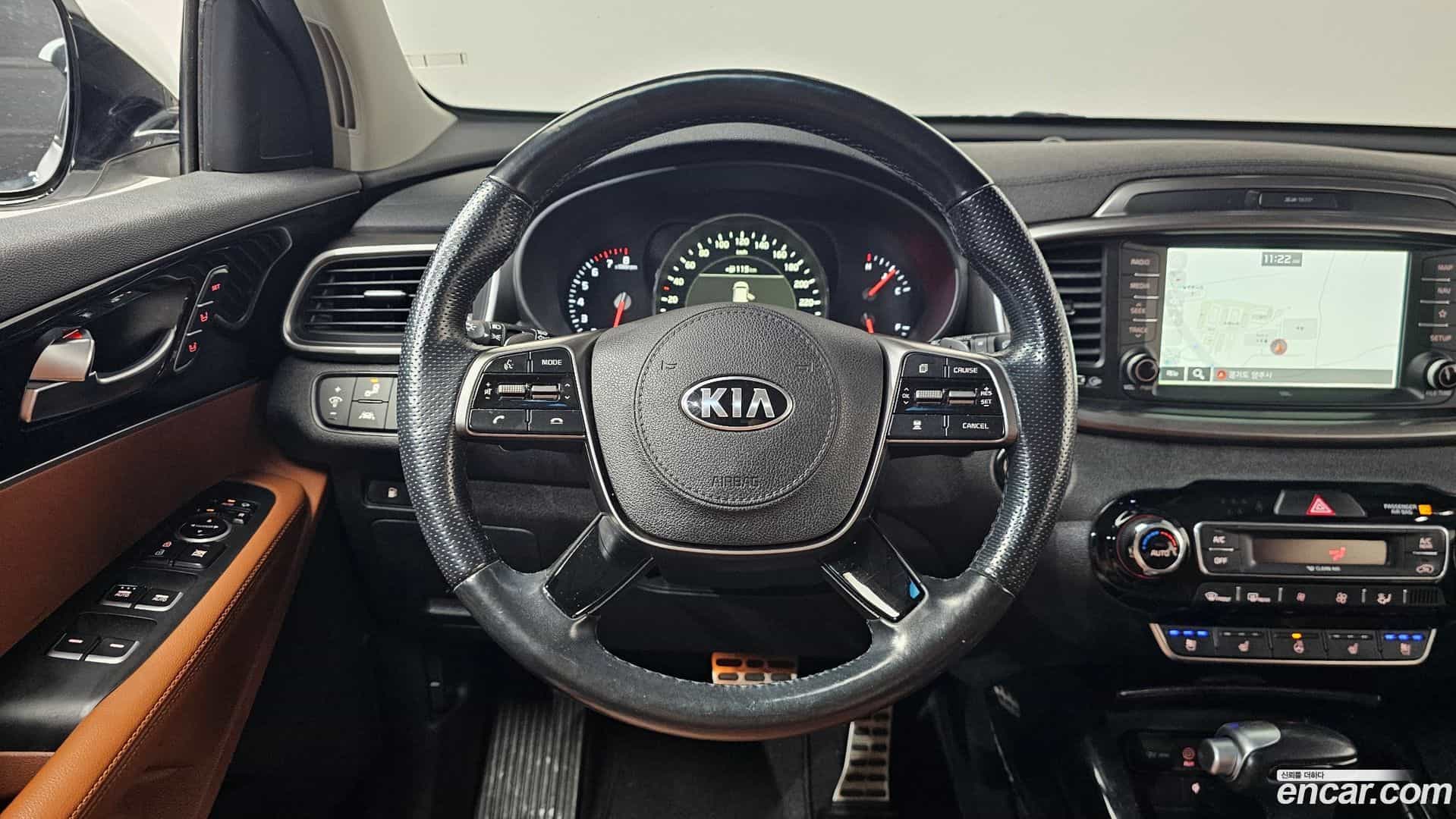 Sorento Kia 2019.4-OPTION-016