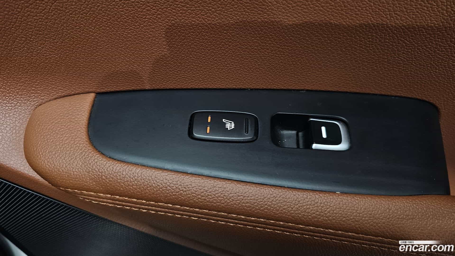 Sorento Kia 2019.4-OPTION-022