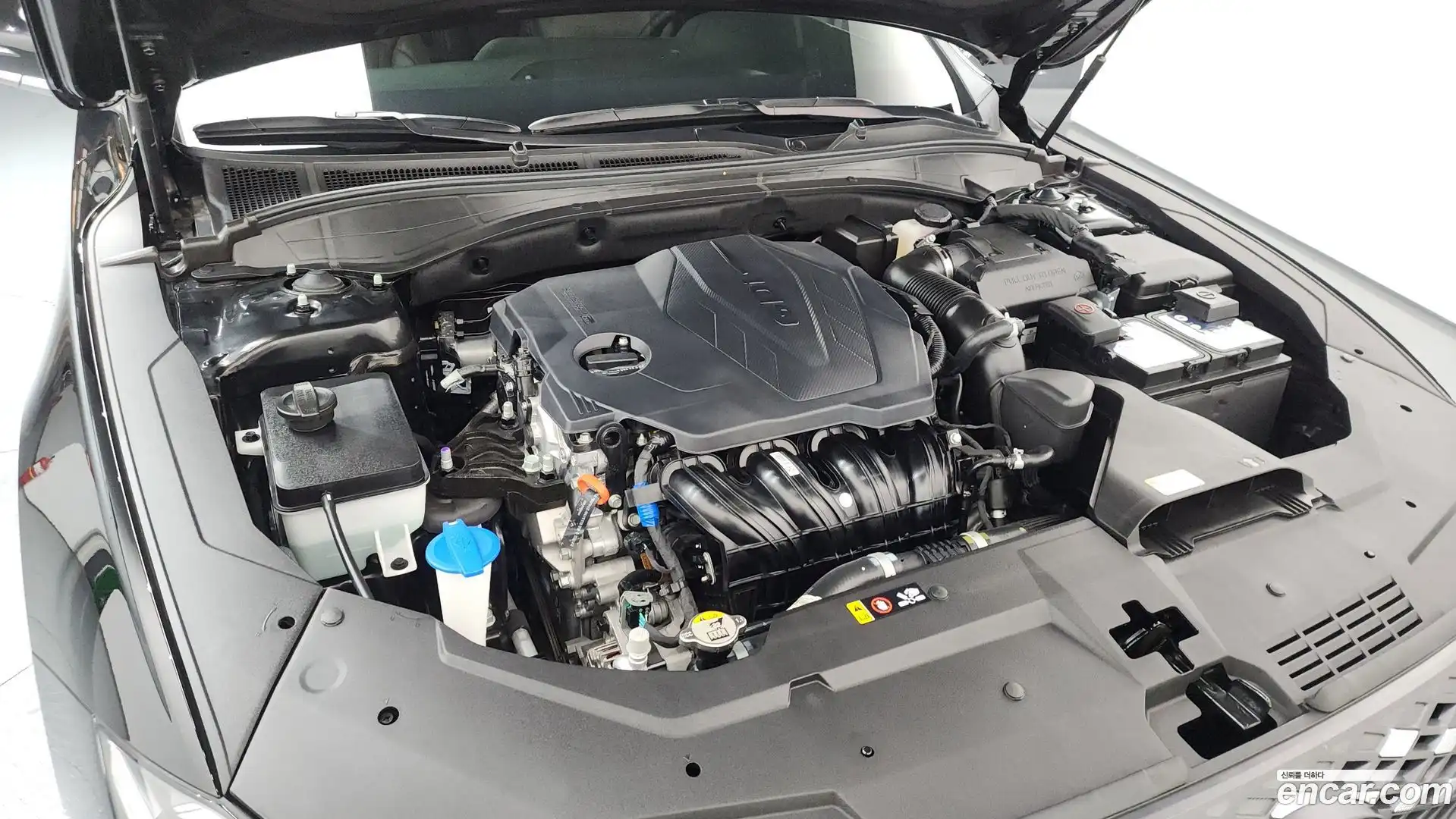 Grandeur Hyundai 2020.1-OUTER-006