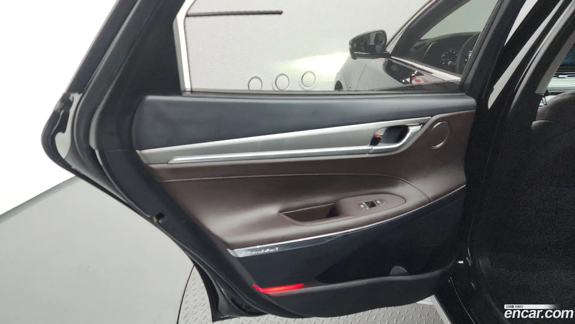 Grandeur Hyundai 2020.1-INNER-035