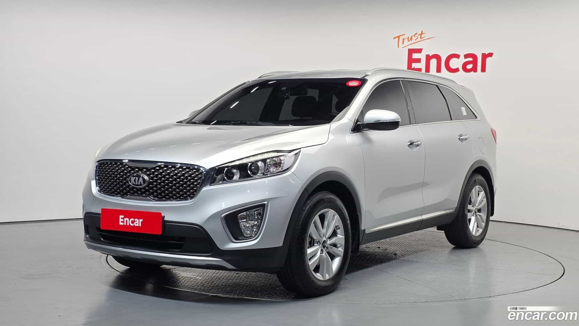 Sorento Kia 2015.7-OUTER-001