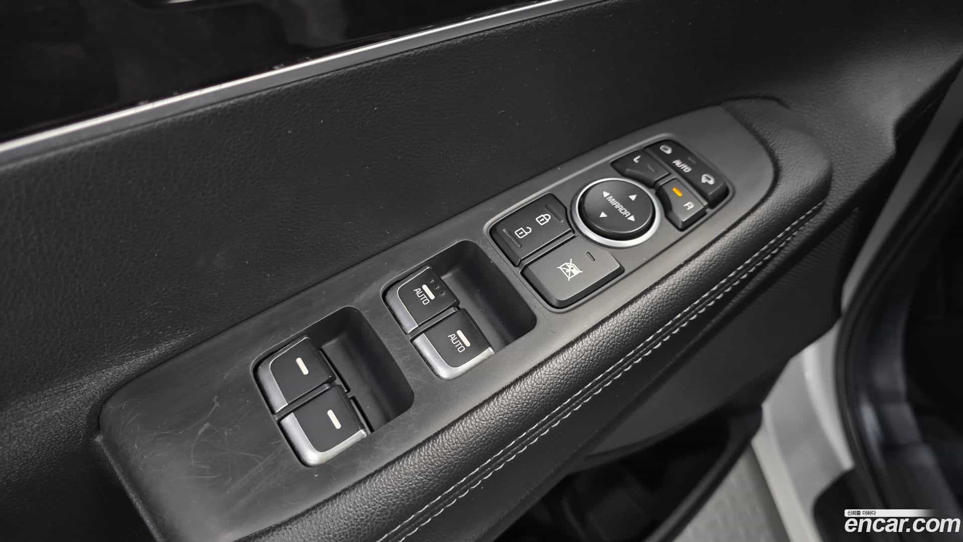 Sorento Kia 2015.7-OPTION-040