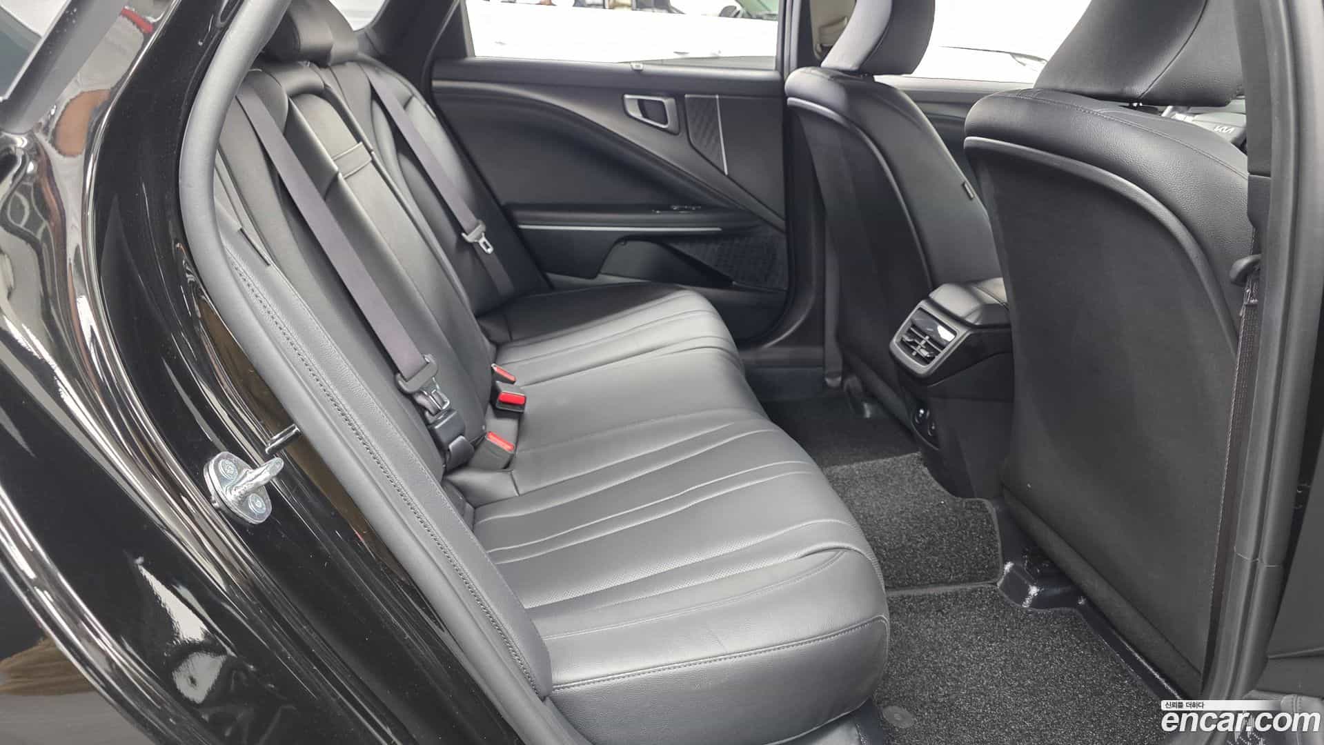 K8 Kia 2025.5-OPTION-015