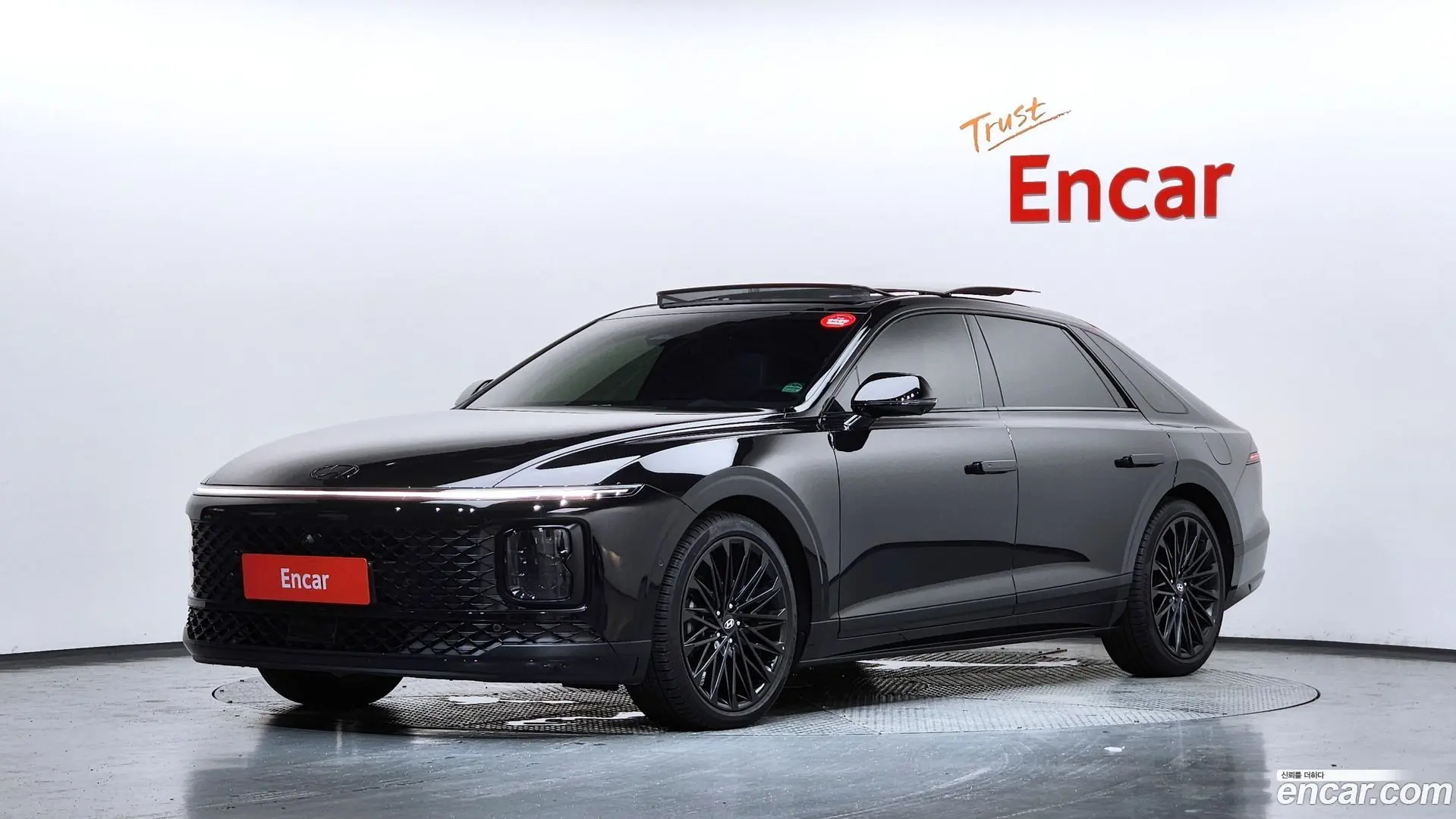 Main__Slider__Photo:Grandeur Hyundai 2023.6-0