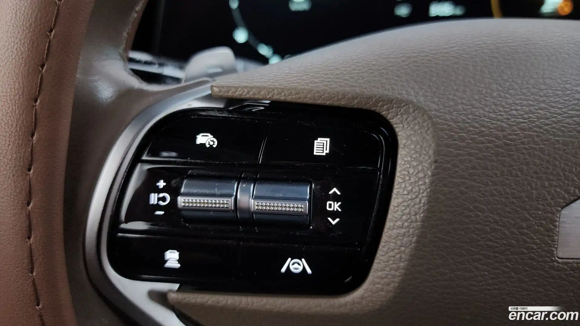 K8 Kia 2021.4-OPTION-021