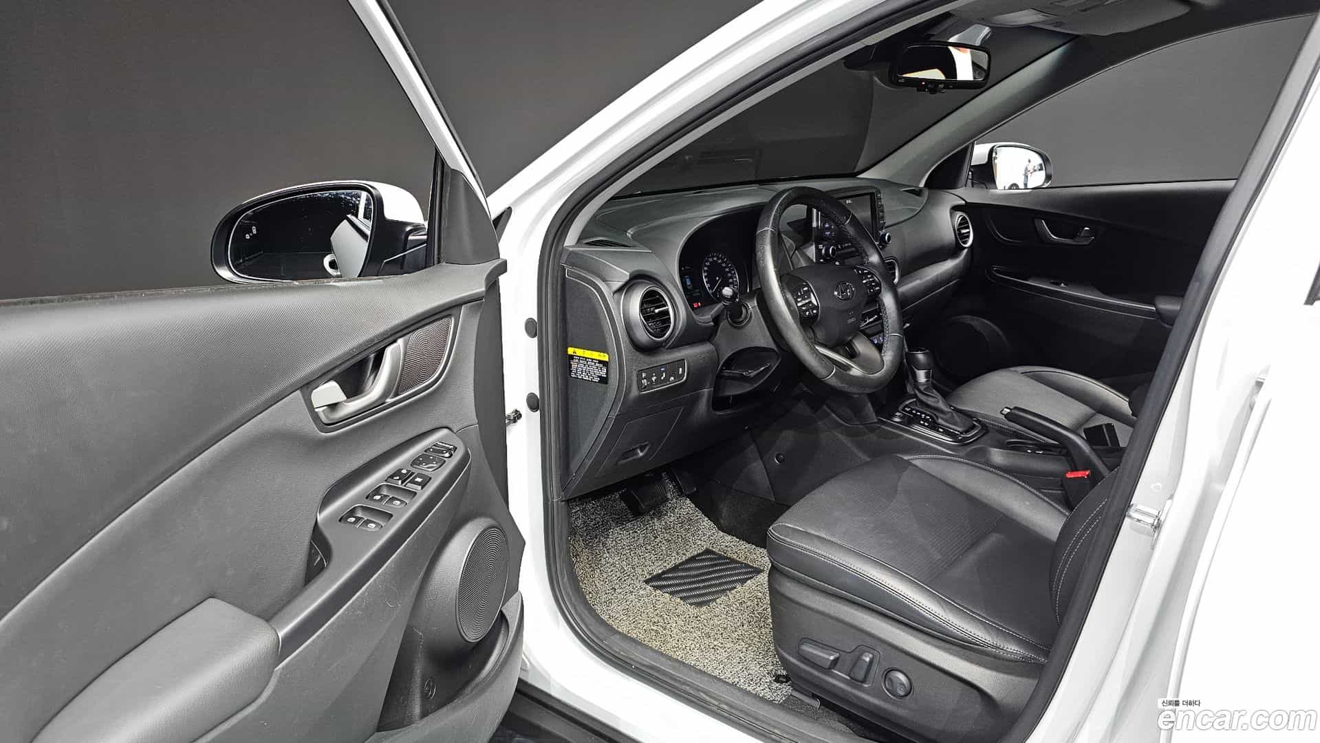 Kona Hyundai 2018.8-INNER-010