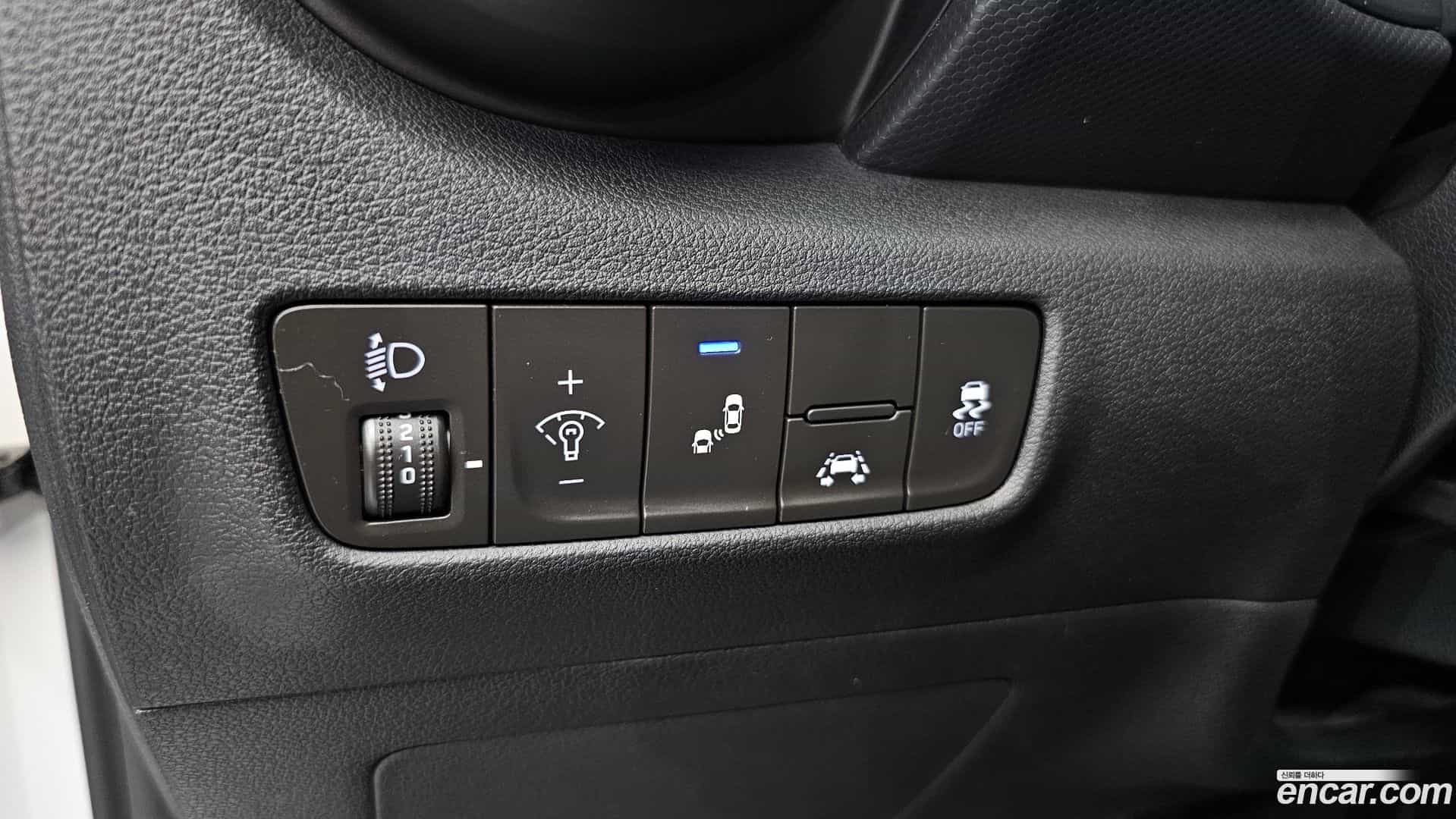 Kona Hyundai 2018.8-OPTION-023