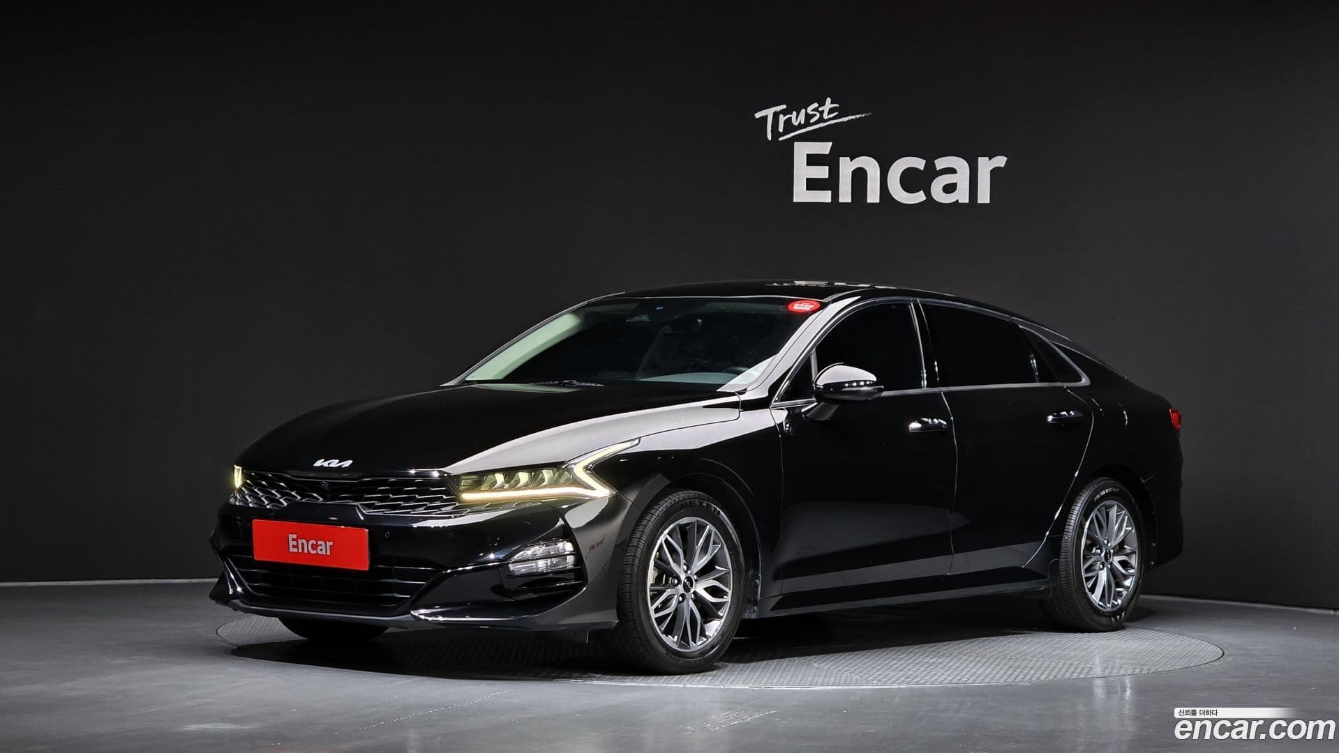 Main__Slider__Photo:K5 Kia 2022.8-0