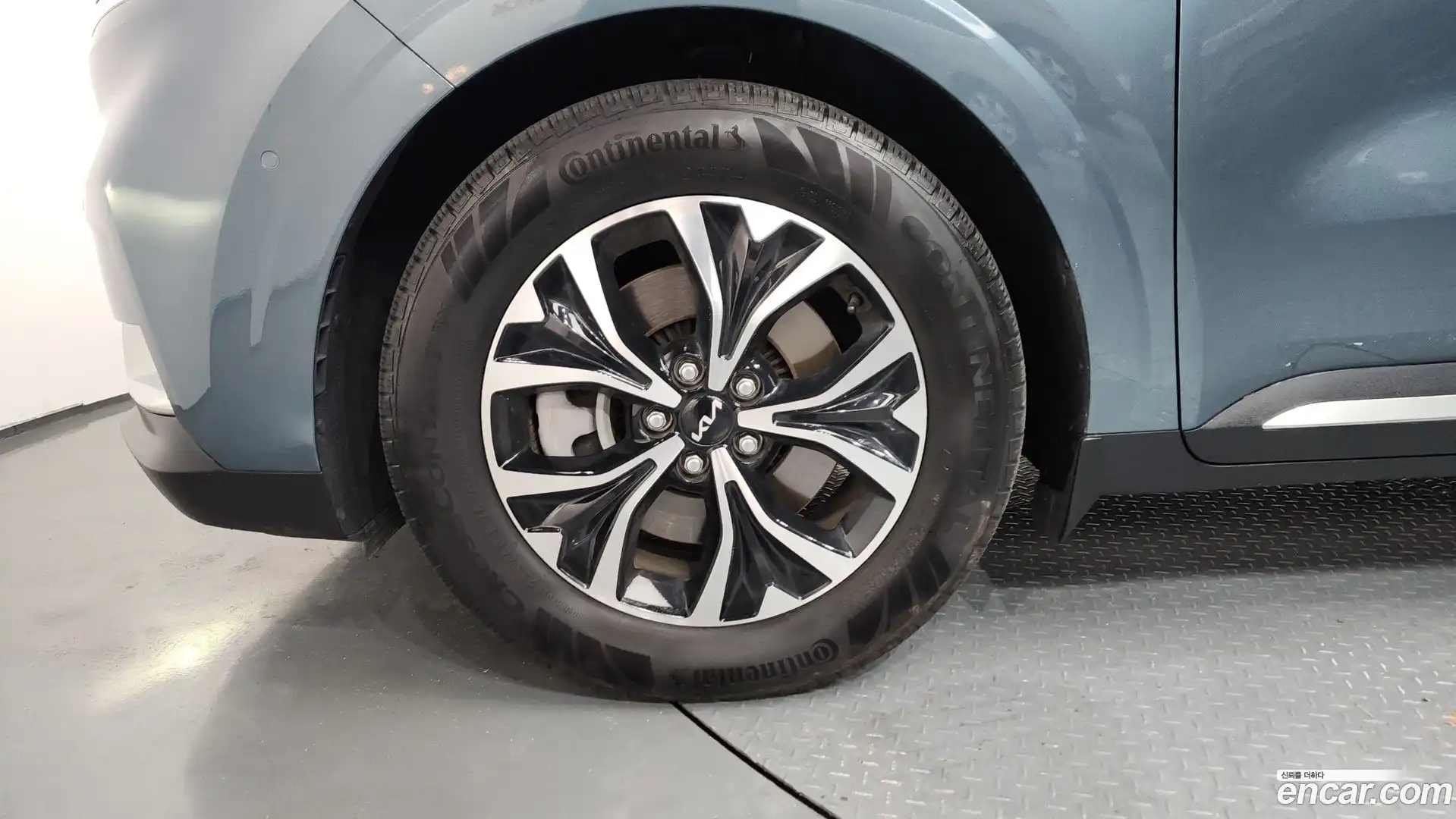 Canival Kia 2023.4-OUTER-005