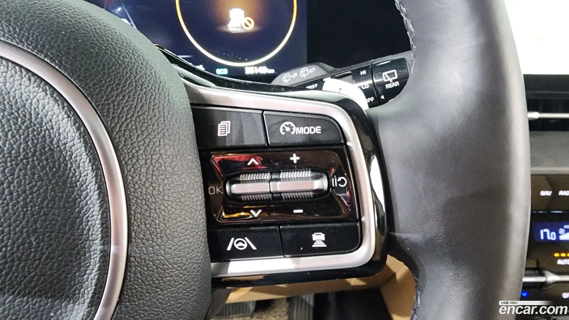 Canival Kia 2023.4-OPTION-021