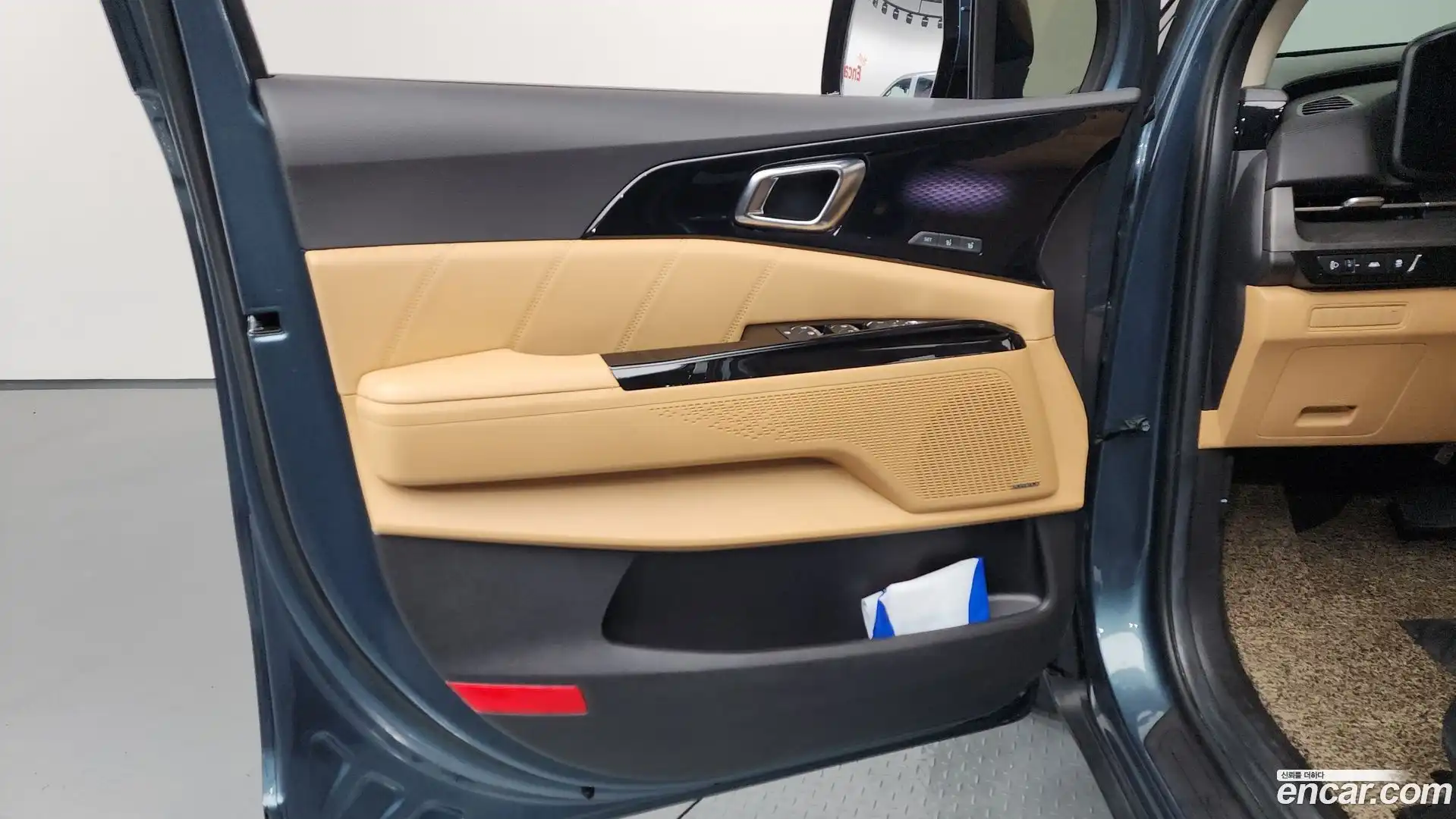 Canival Kia 2023.4-INNER-034