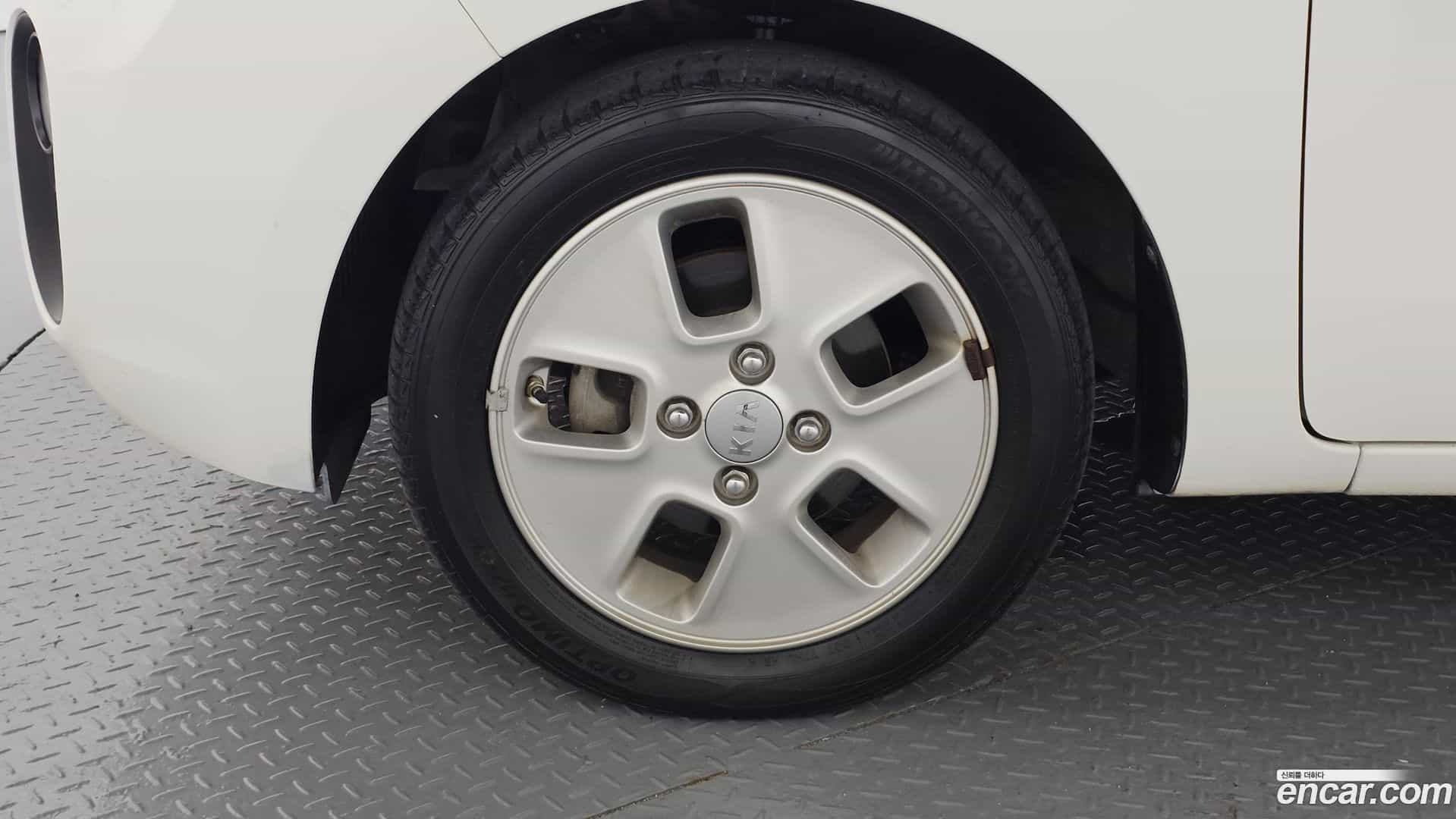 RAY Kia 2021.4-OUTER-005