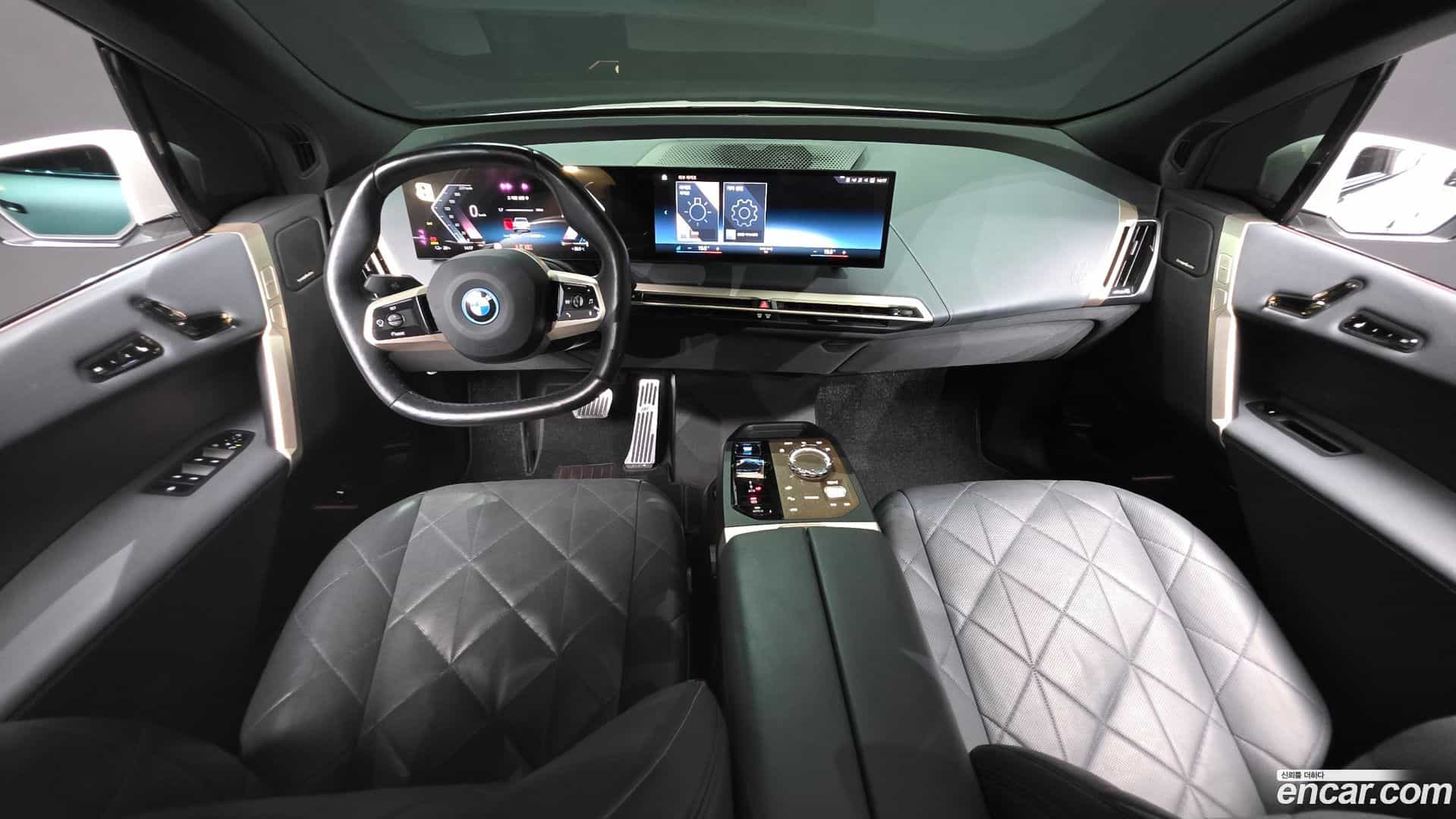 iX BMW 2023.2-INNER-007