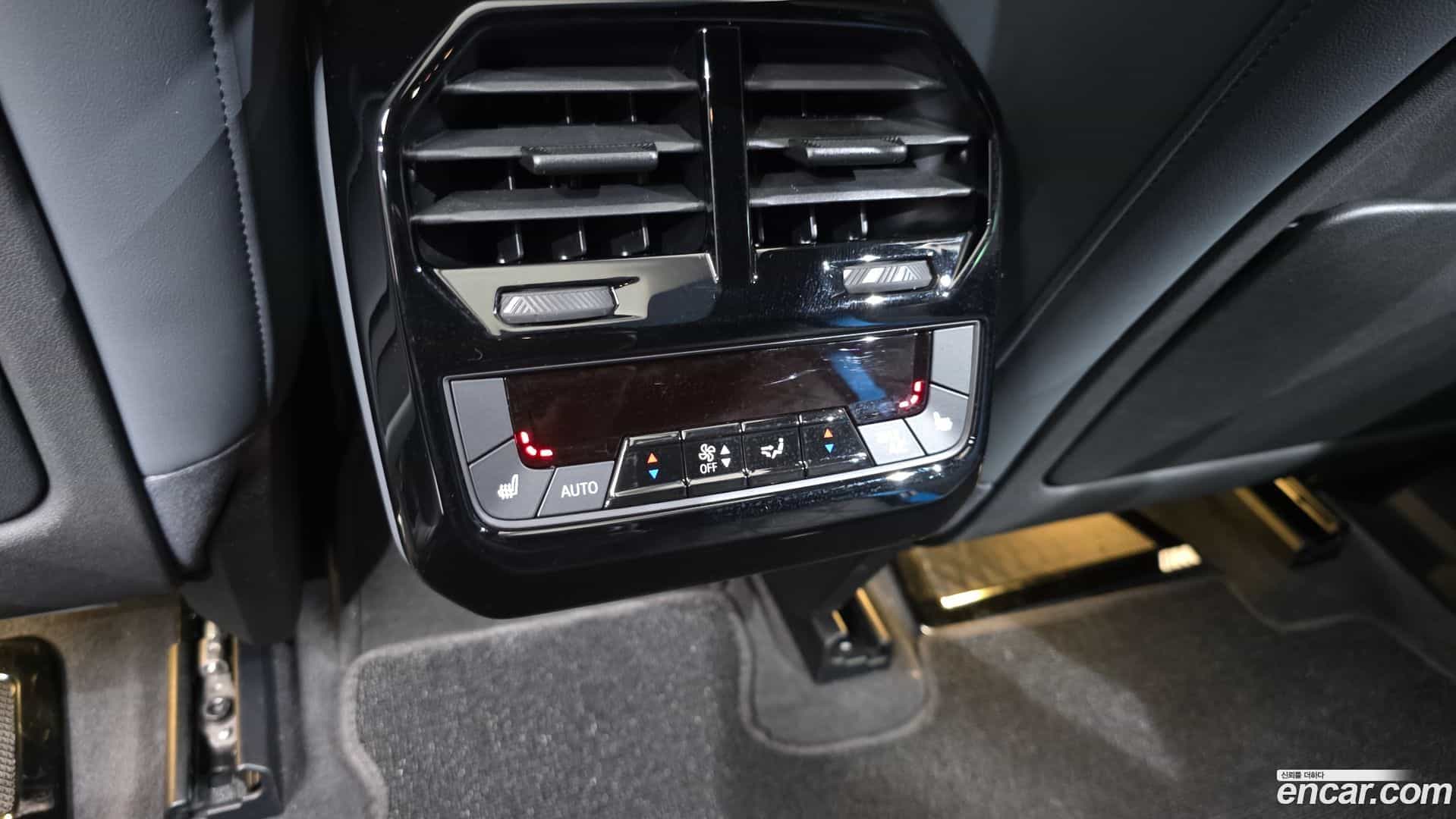 iX BMW 2023.2-OPTION-022