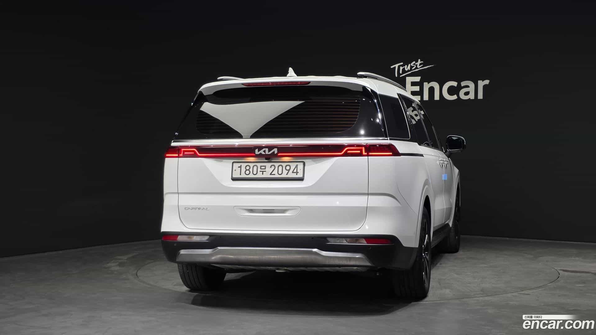 Canival Kia 2023.0-OUTER-004