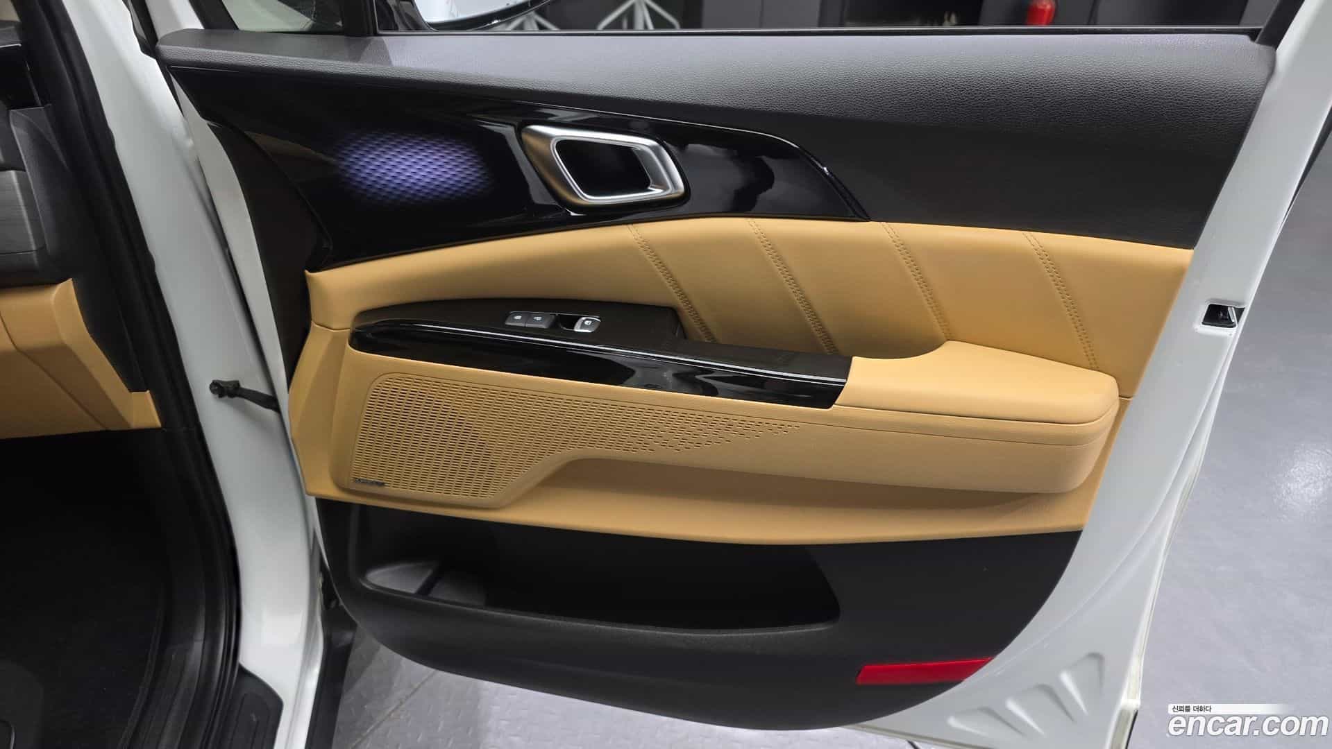 Canival Kia 2023.0-INNER-035