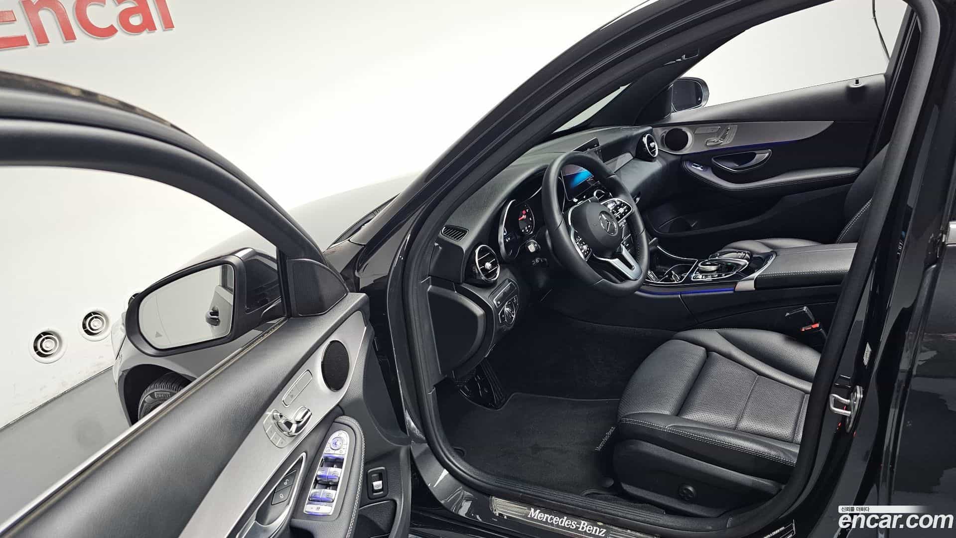 C-Class Mercedes-Benz 2020.11-INNER-010