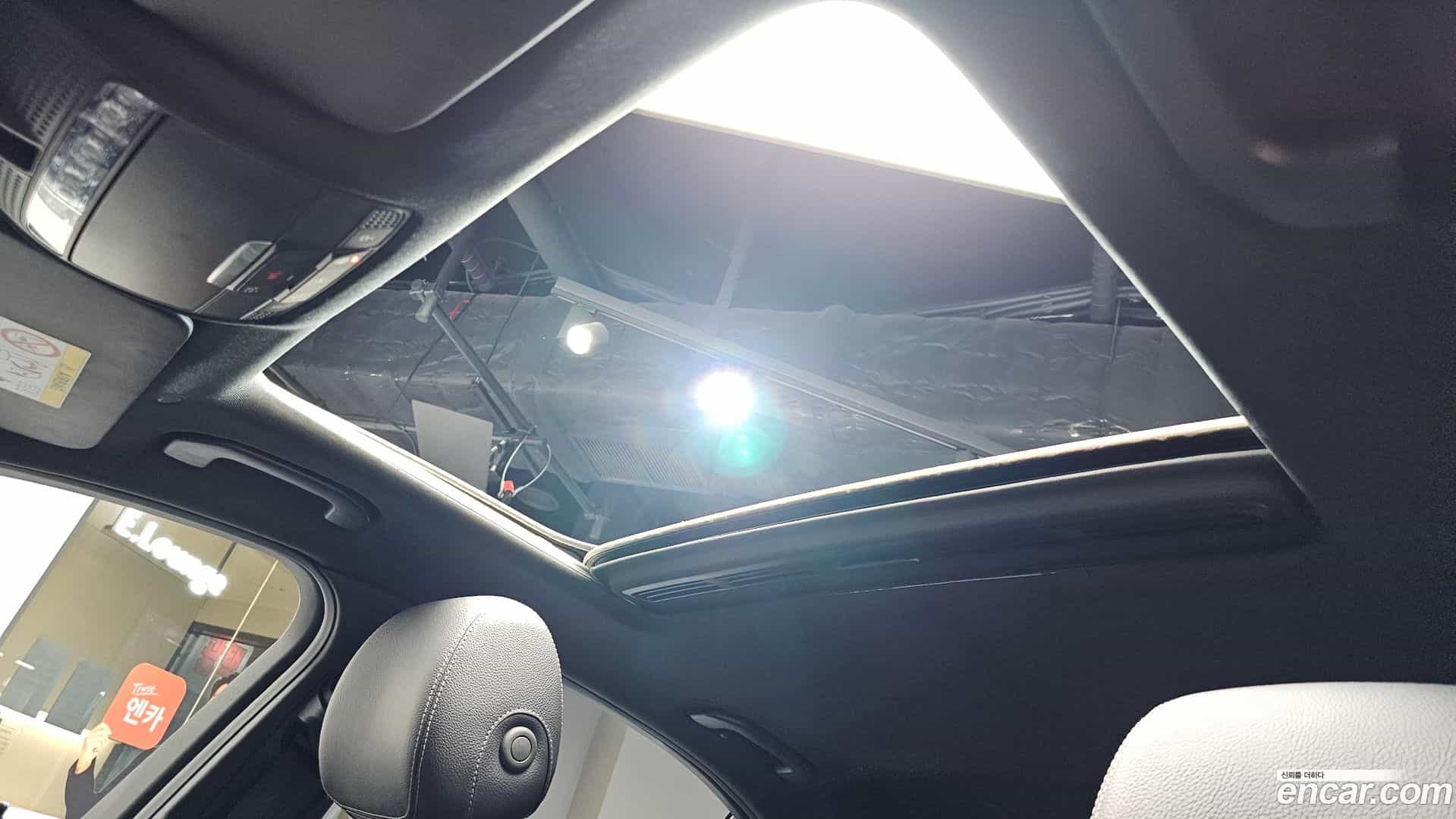 C-Class Mercedes-Benz 2020.11-OPTION-023