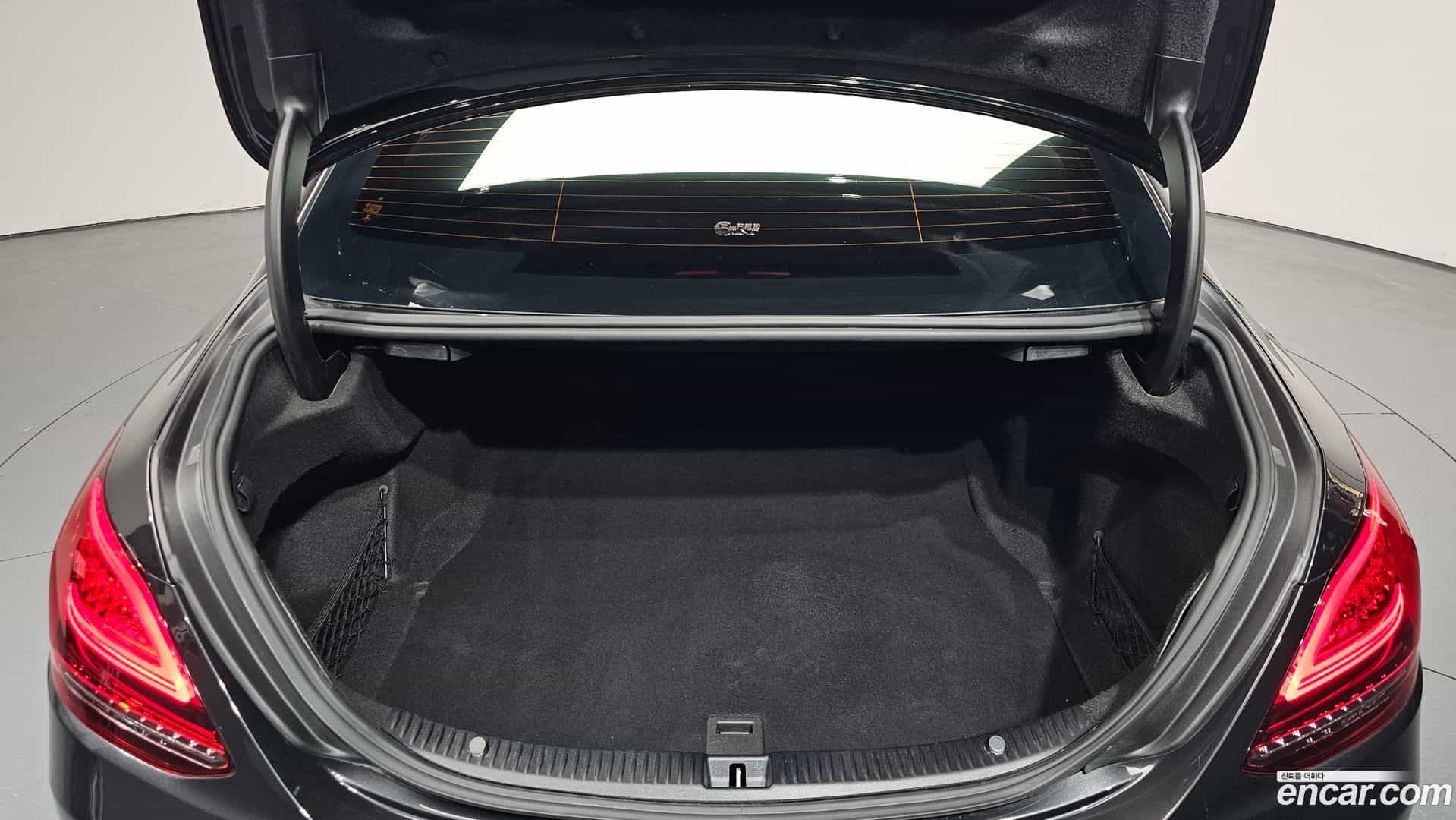 C-Class Mercedes-Benz 2020.11-OPTION-024