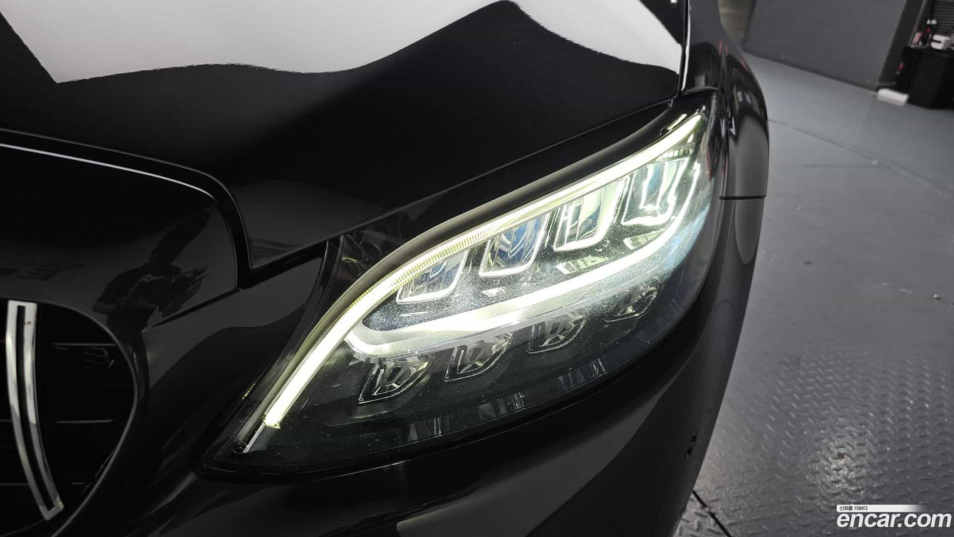 C-Class Mercedes-Benz 2020.11-OUTER-032