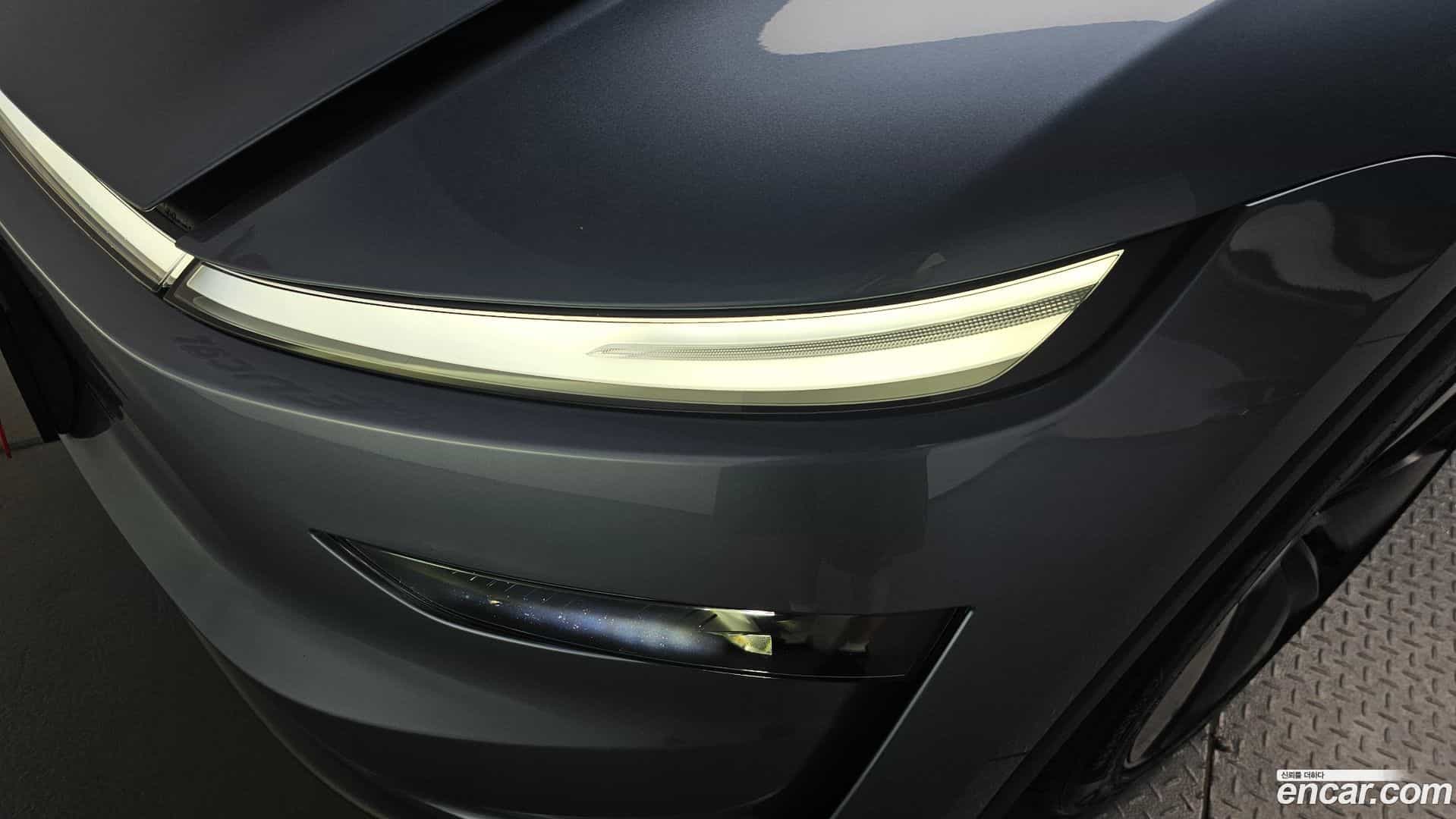 Model Y Tesla 2026.2-OUTER-032