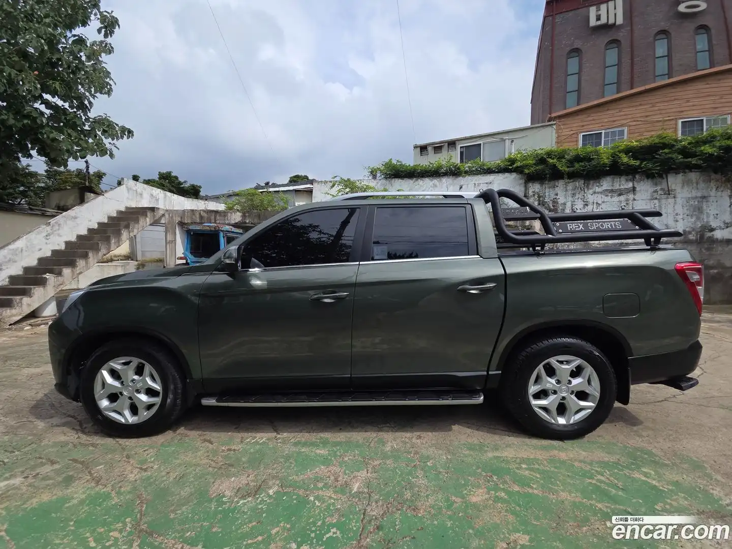 Rexton KG Mobility 2022.7-INNER-009