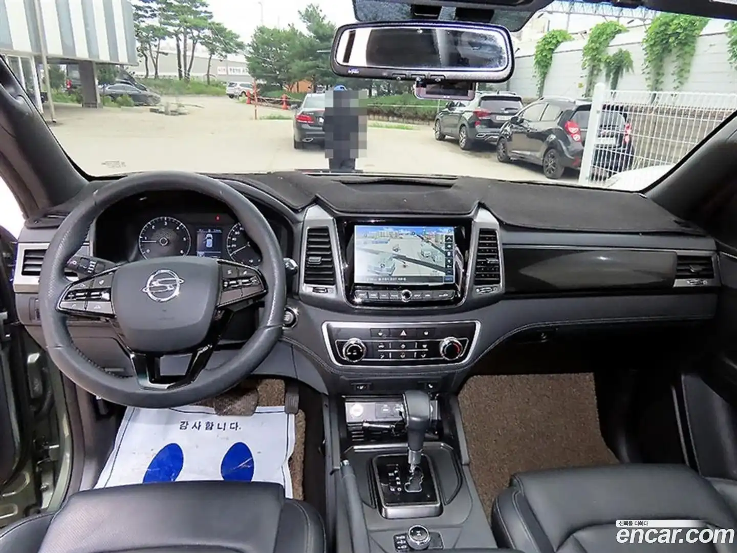 Rexton KG Mobility 2022.7-INNER-010