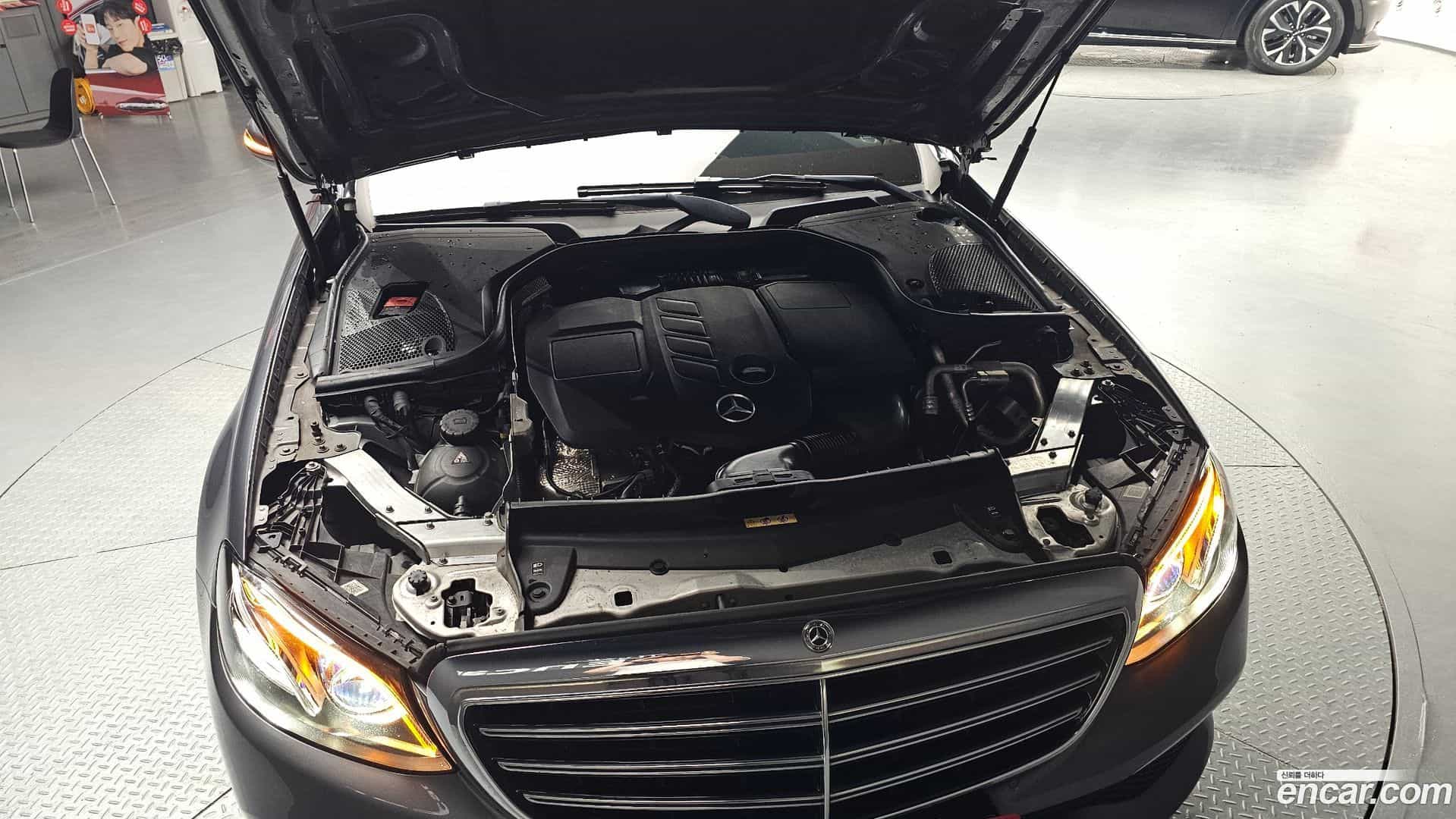 E-Class Mercedes-Benz 2019.7-OUTER-006