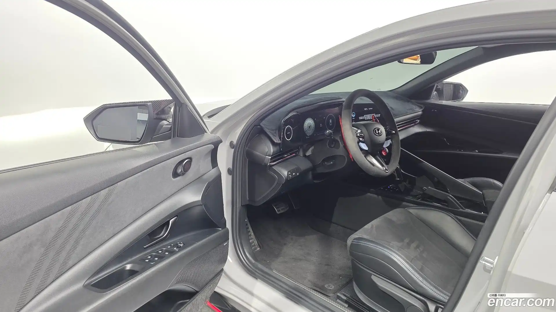 AVANTE Hyundai 2021.9-INNER-010