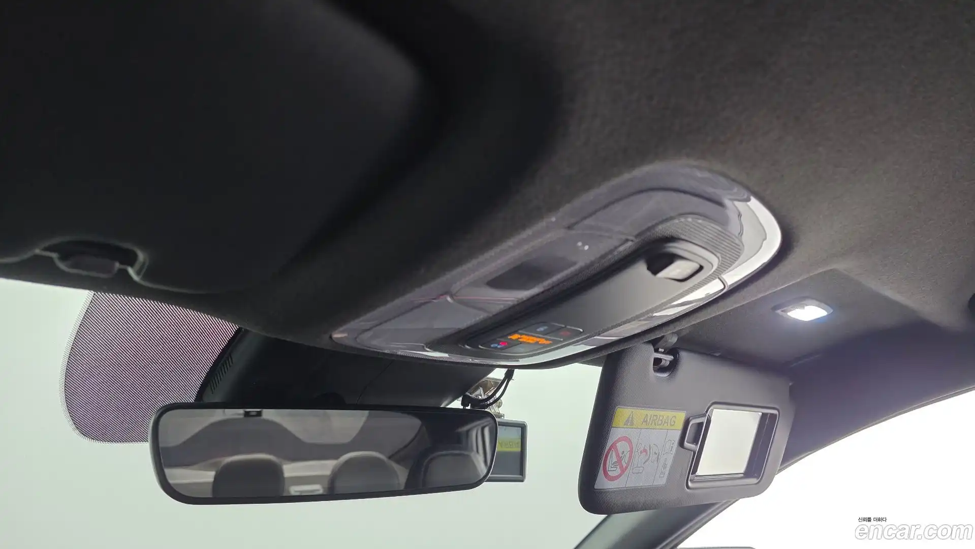 AVANTE Hyundai 2021.9-OPTION-043