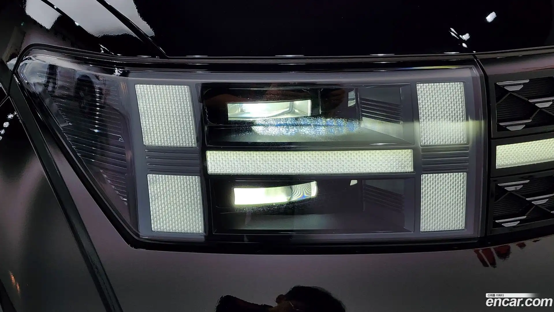 Santafe Hyundai 2024.1-OUTER-032