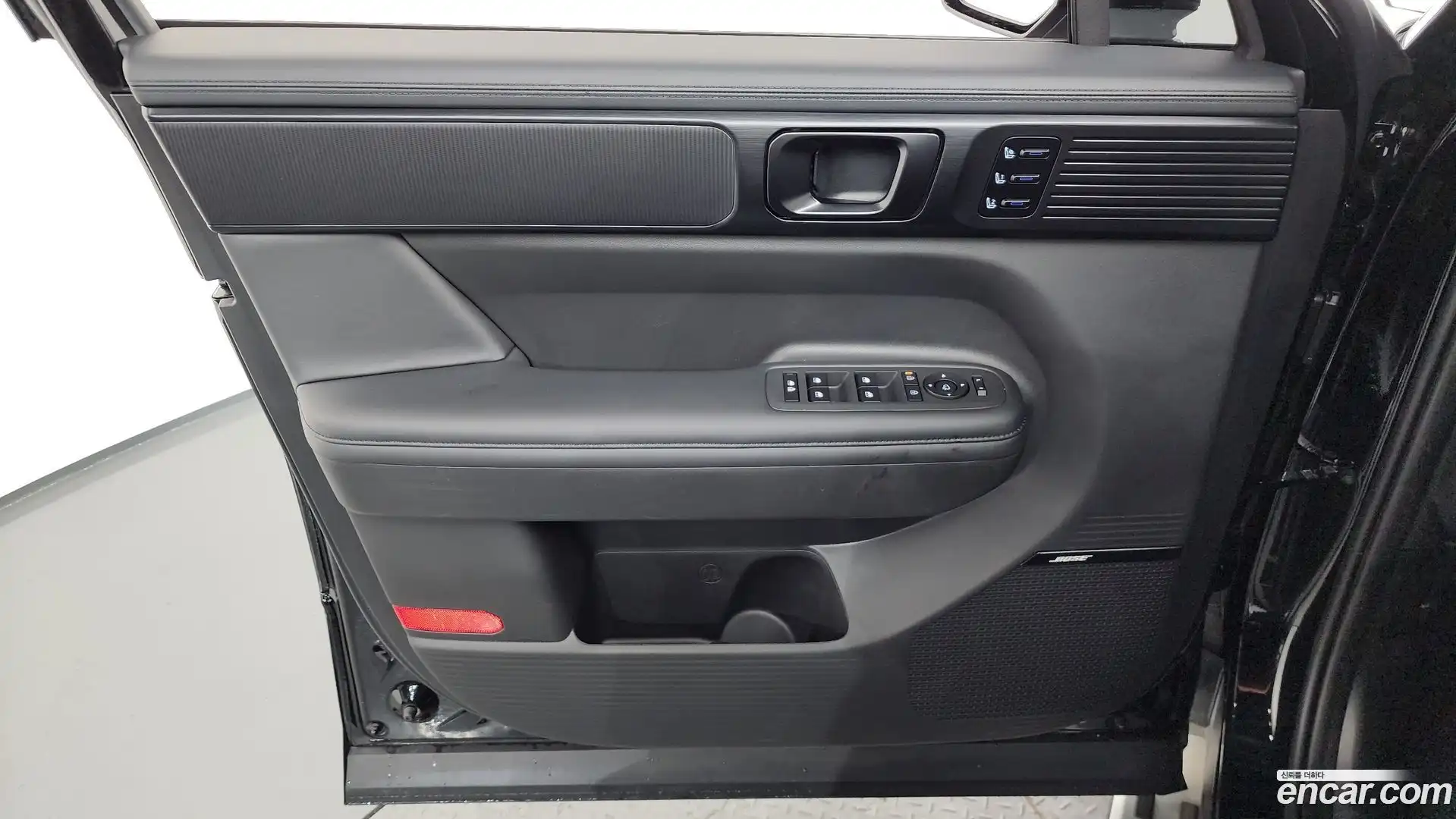 Santafe Hyundai 2024.1-INNER-034
