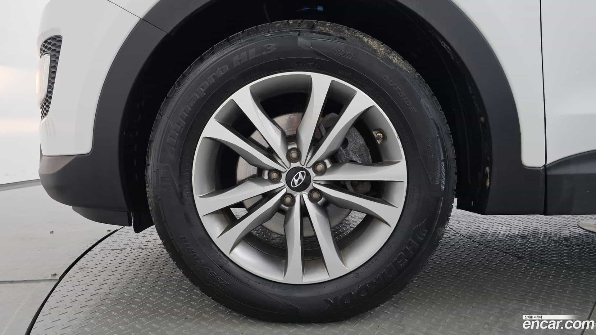 Santafe Hyundai 2015.3-OUTER-005