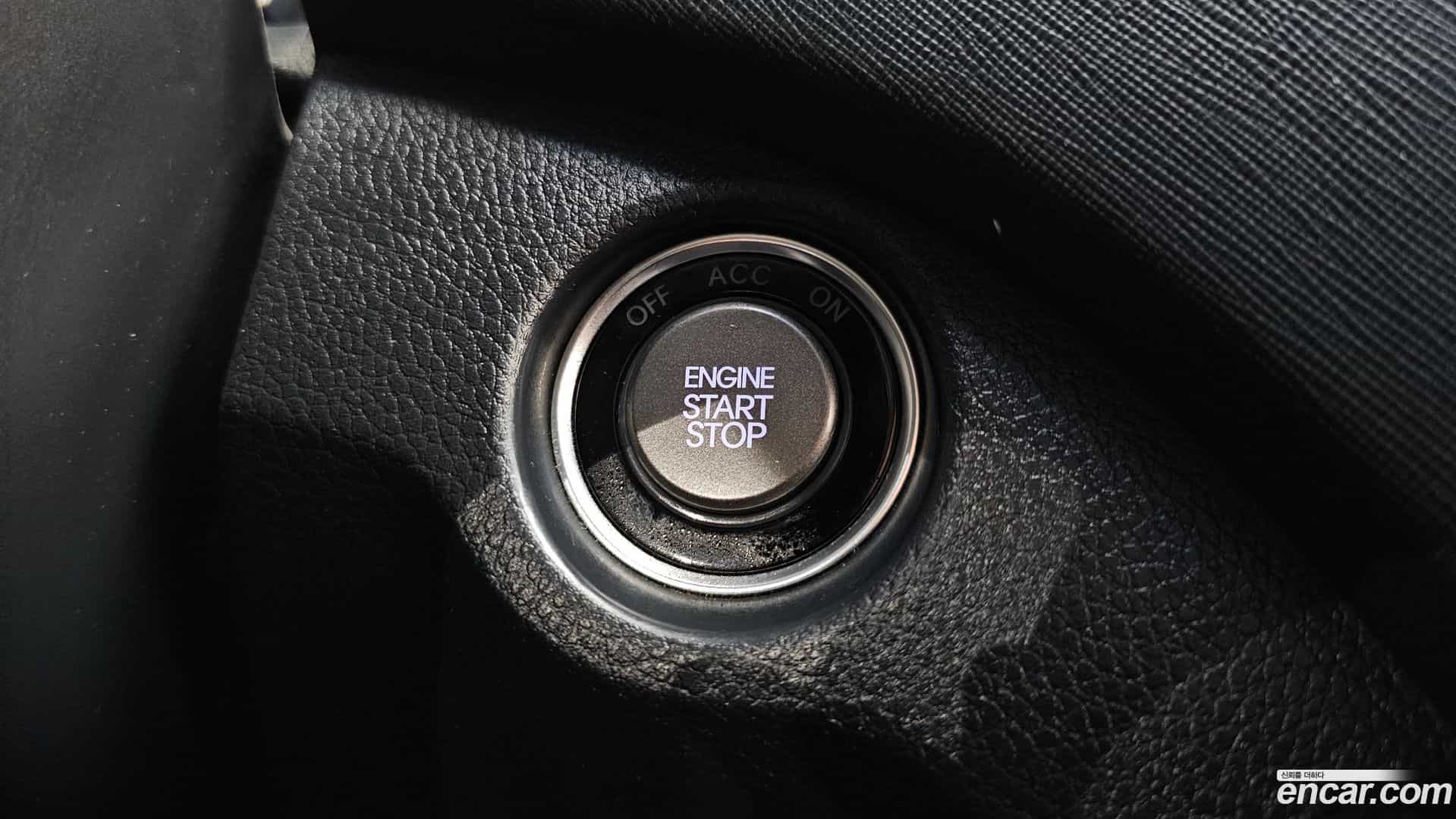 Santafe Hyundai 2015.3-OPTION-040