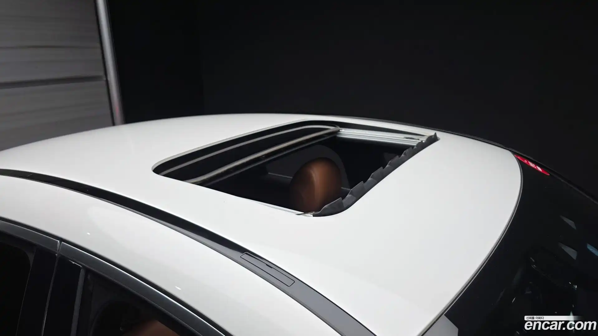 GLC-Class Mercedes-Benz 2022.6-OPTION-024