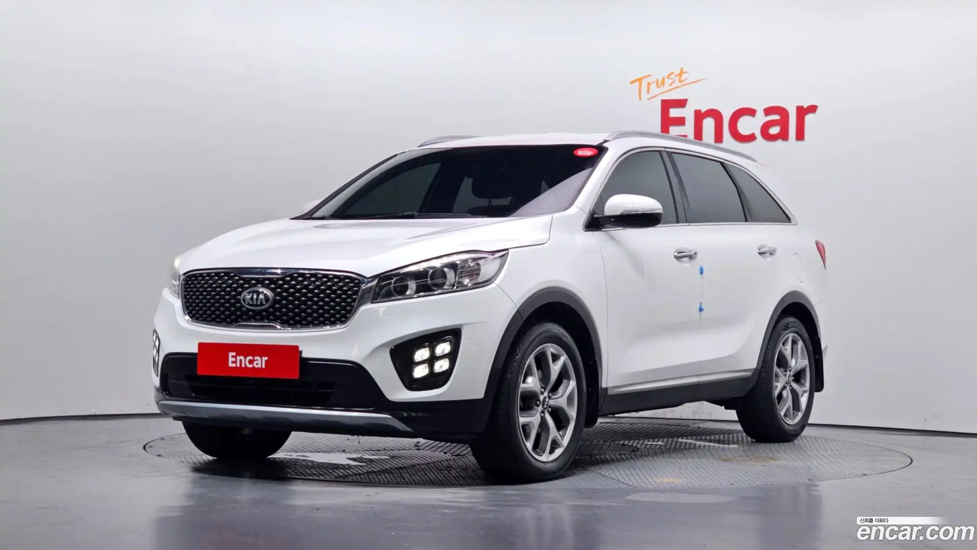 Sorento Kia 2015.7-OUTER-001