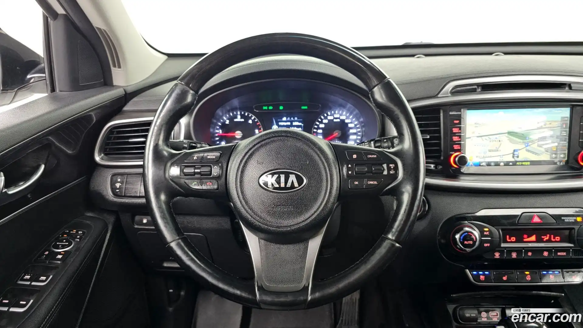 Sorento Kia 2015.7-OPTION-018