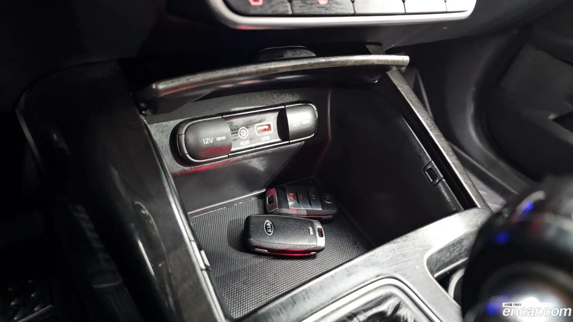 Sorento Kia 2015.7-OPTION-021