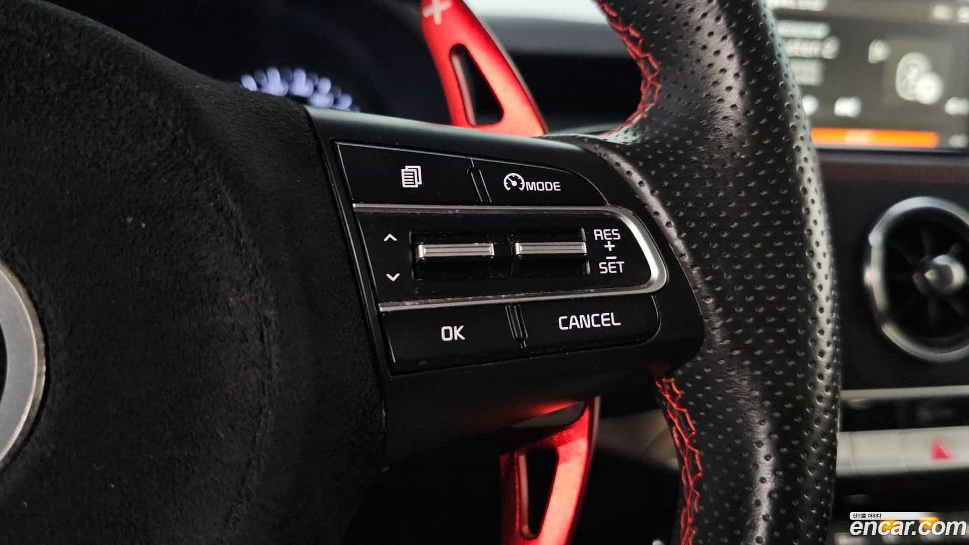 Stinger Kia 2018.4-OPTION-020