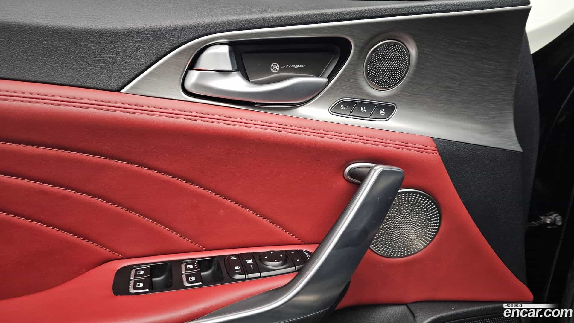Stinger Kia 2018.4-OPTION-040