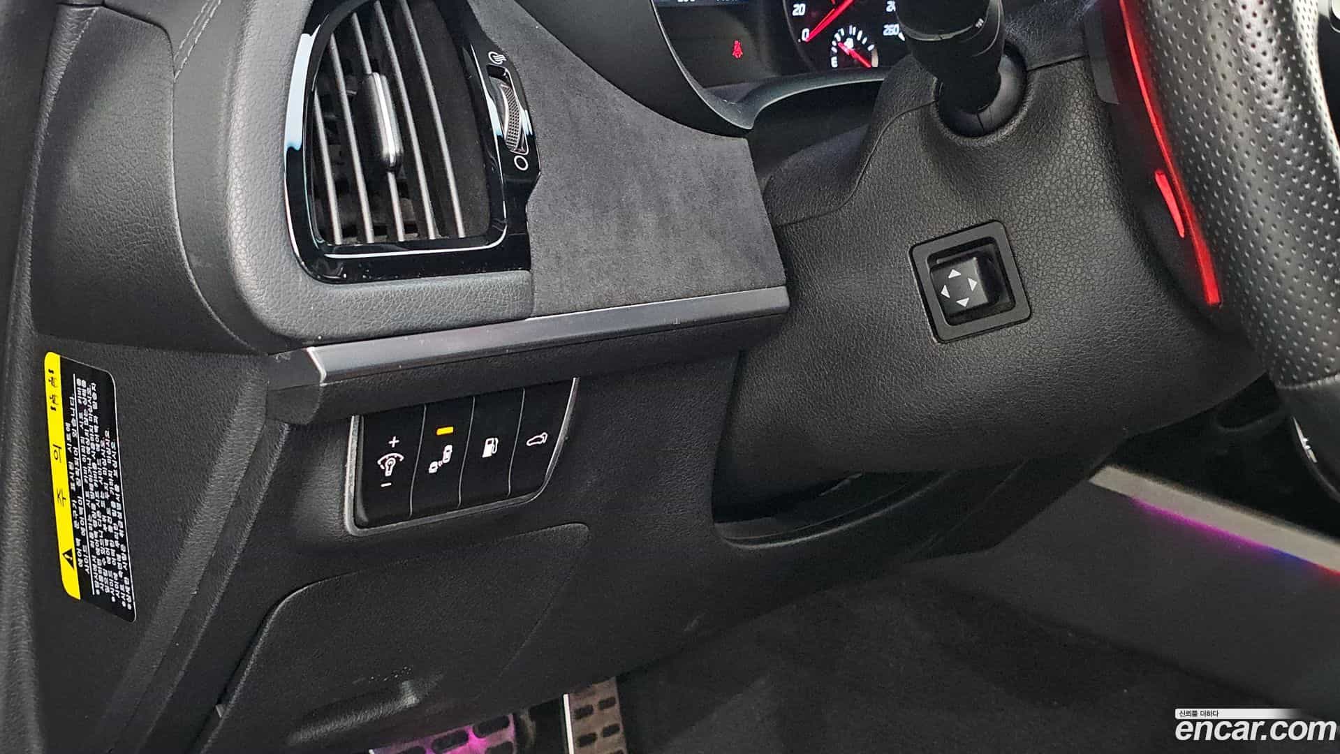 Stinger Kia 2018.4-OPTION-042