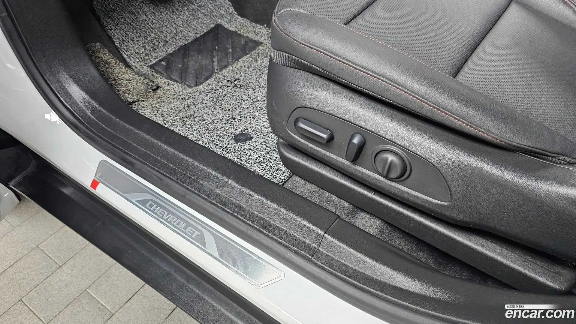 Trax Chevrolet 2023.9-OPTION-041