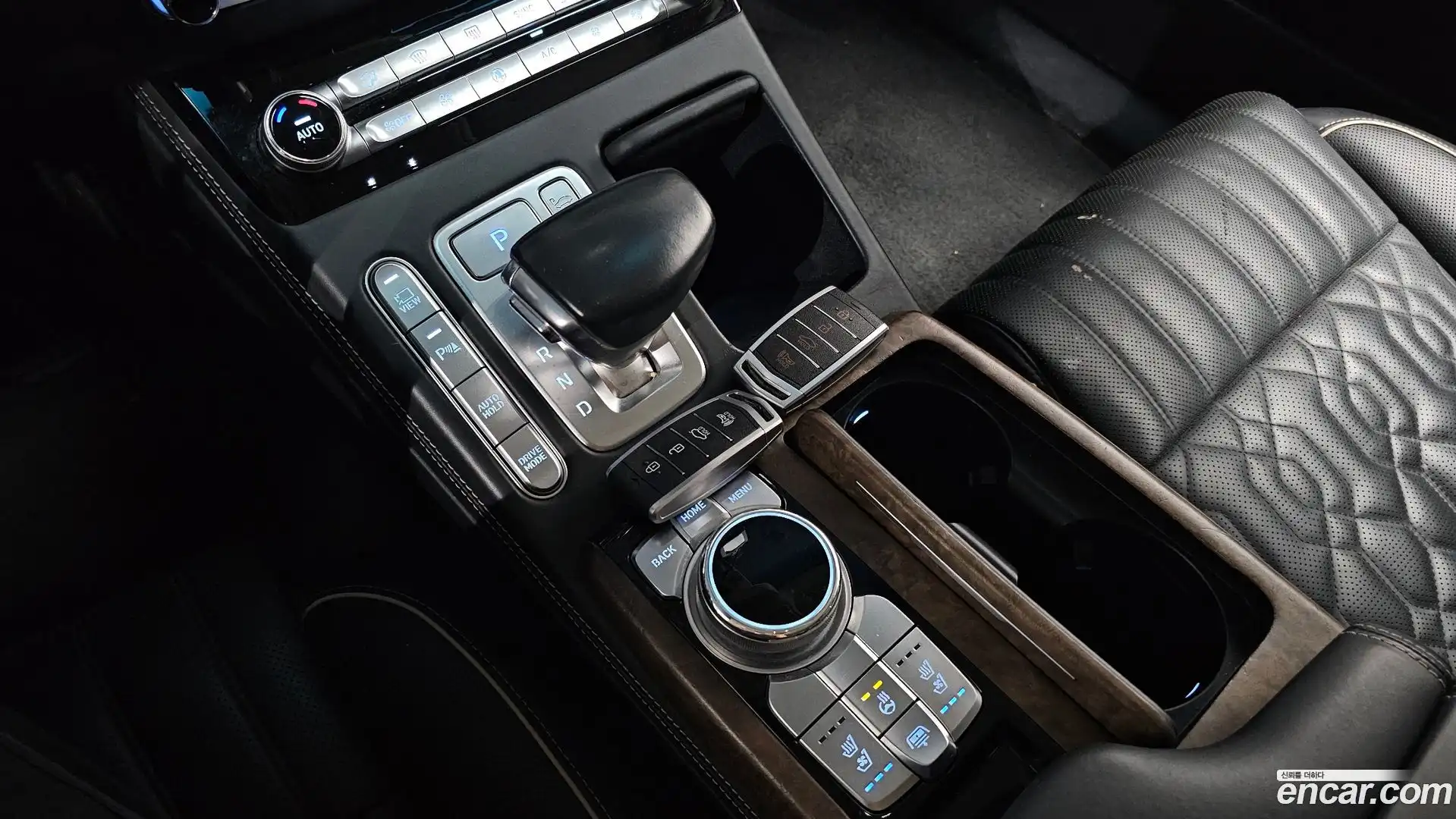 G90 Genesis 2019.7-INNER-009