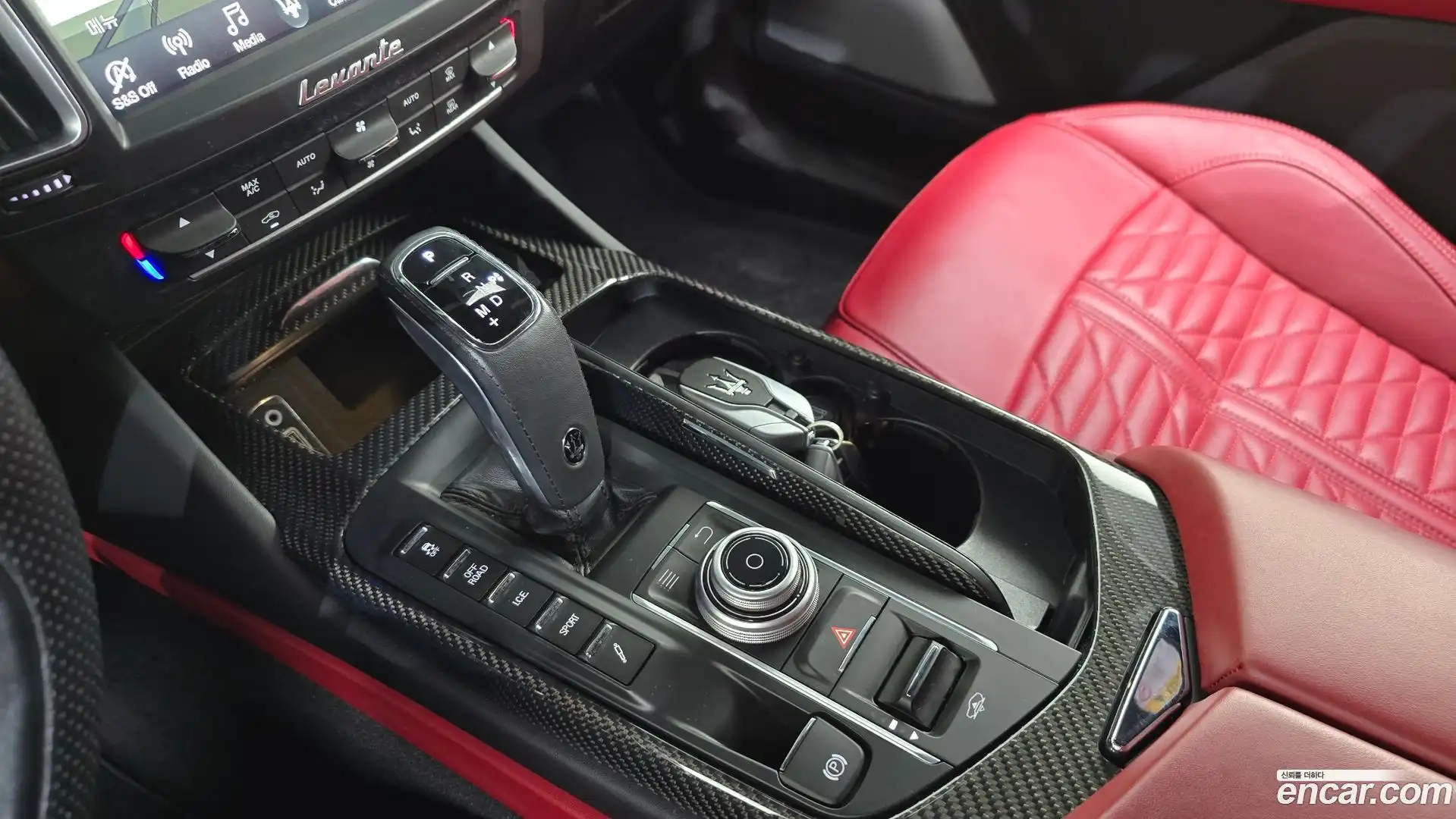 Levante Maserati 2021.4-INNER-009
